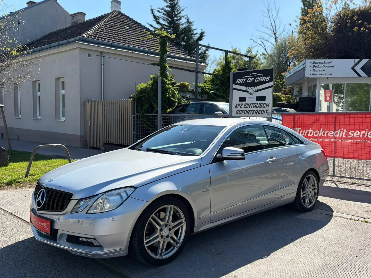 Mercedes-Benz E 250 E 250 BlueEfficiency CDI Aut. Grau - 1