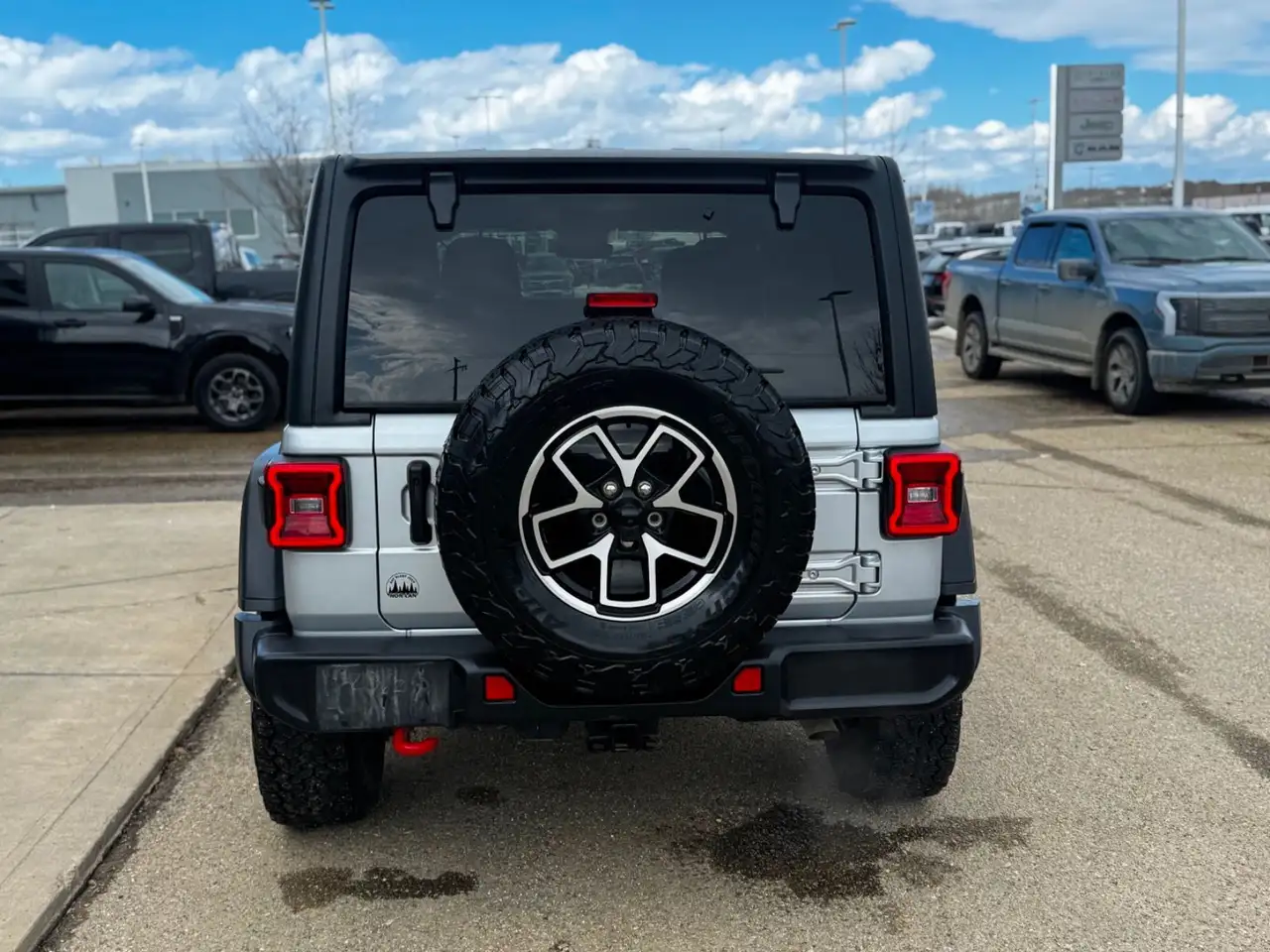 Jeep Wrangler снимка Jeep Wrangler
