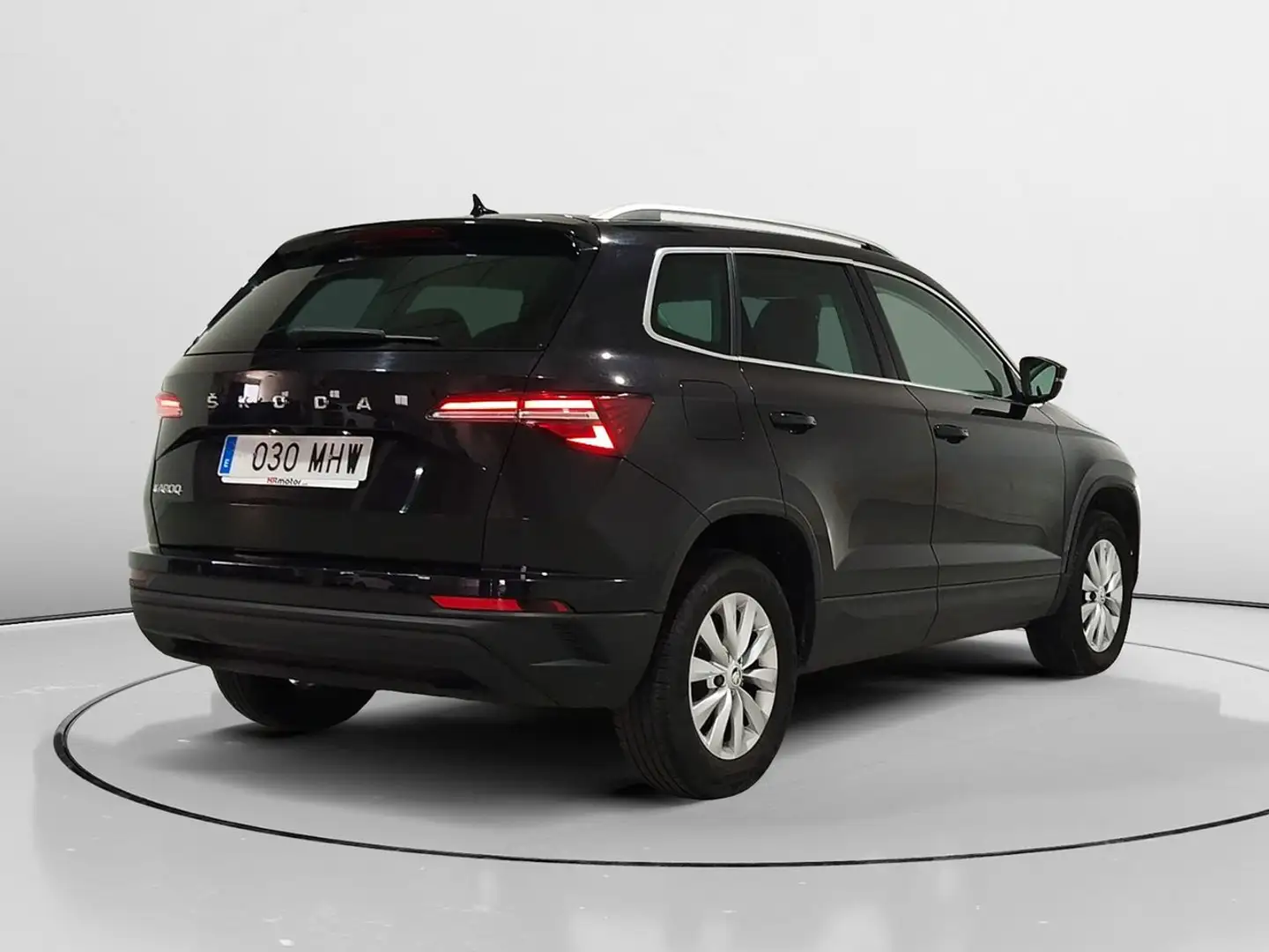 Skoda Karoq Ambition Negro - 2