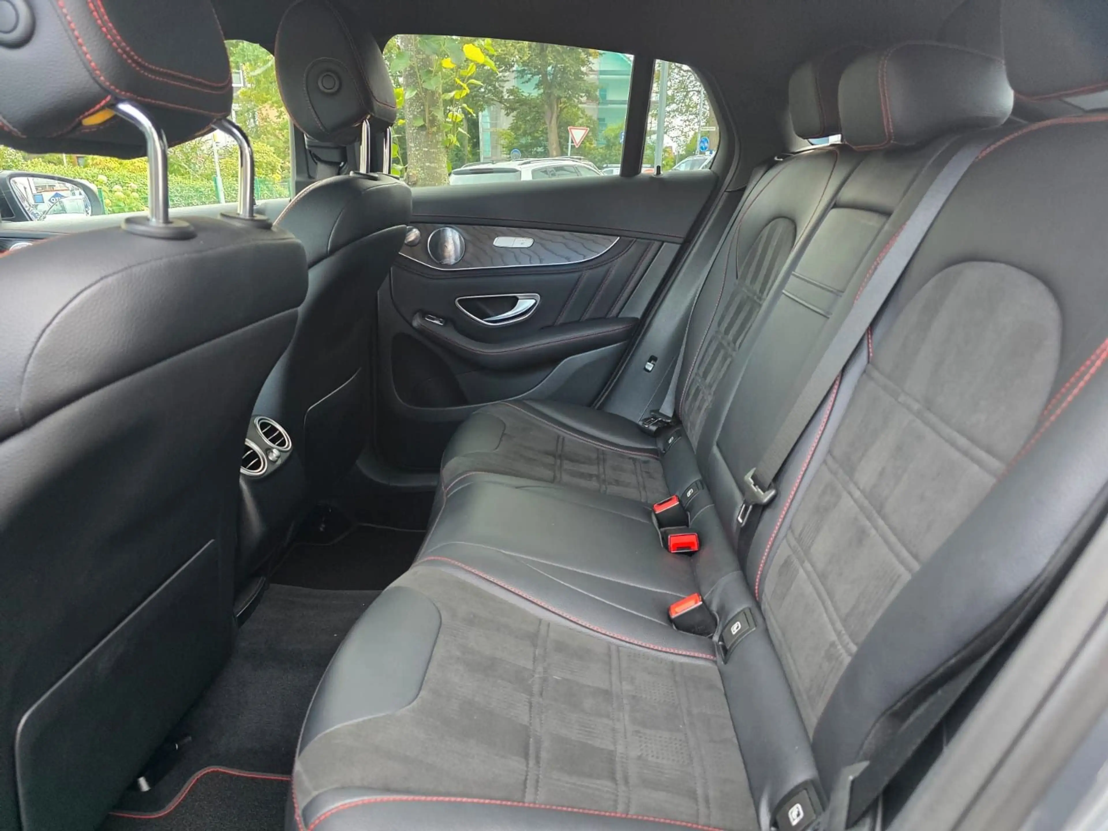 Mercedes-Benz GLC 43 AMG Coupe 4Matic/360°/Night-Paket/AHK/ — photo 8
