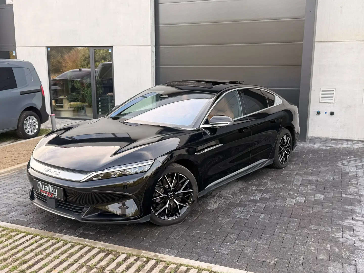 BYD Han Han 85.4 kWh Premium Premium // FULL OPTION // Schwarz - 2