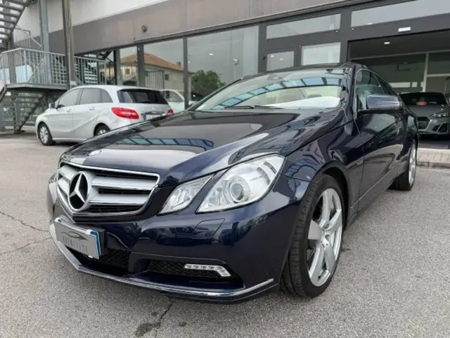 Mercedes-Benz E 350 CDI Coupé BlueEFFICIENCY Avantgarde