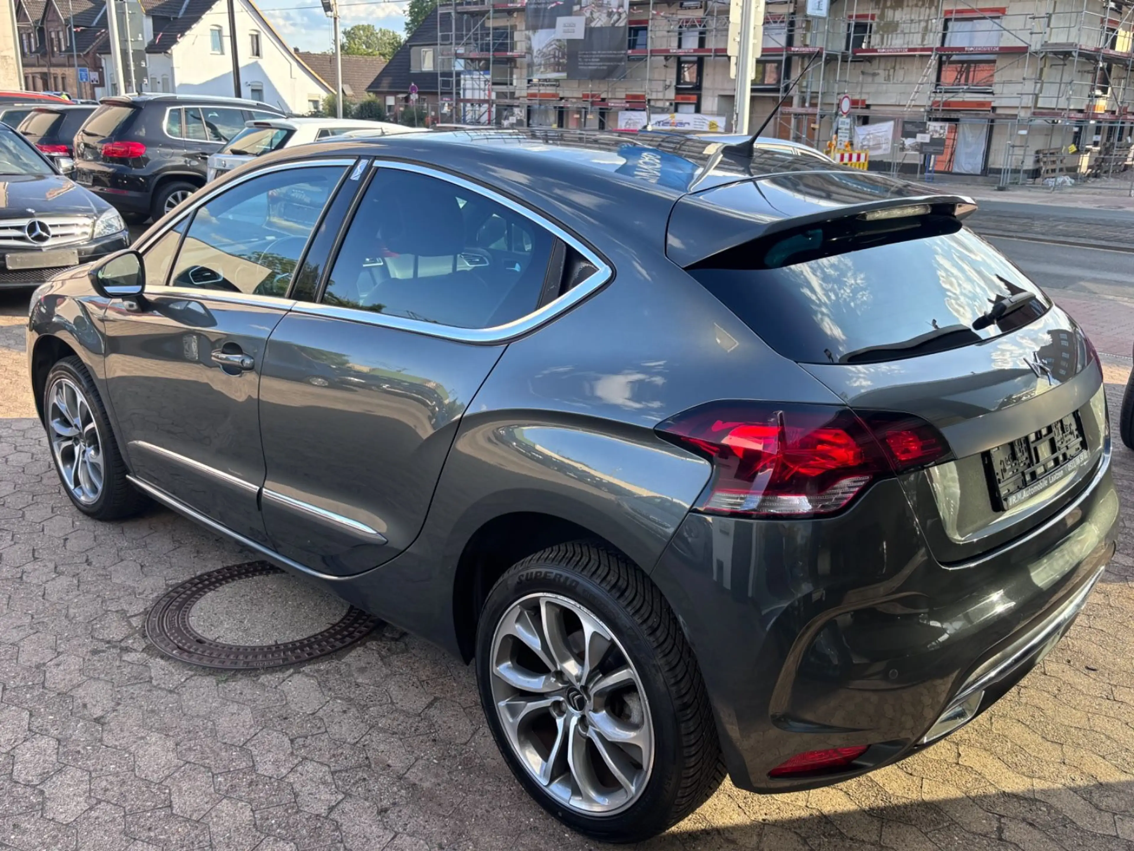 Citroen DS4 SoChic~Automatik~MultiLenkrad~Massage~PDC — photo 9