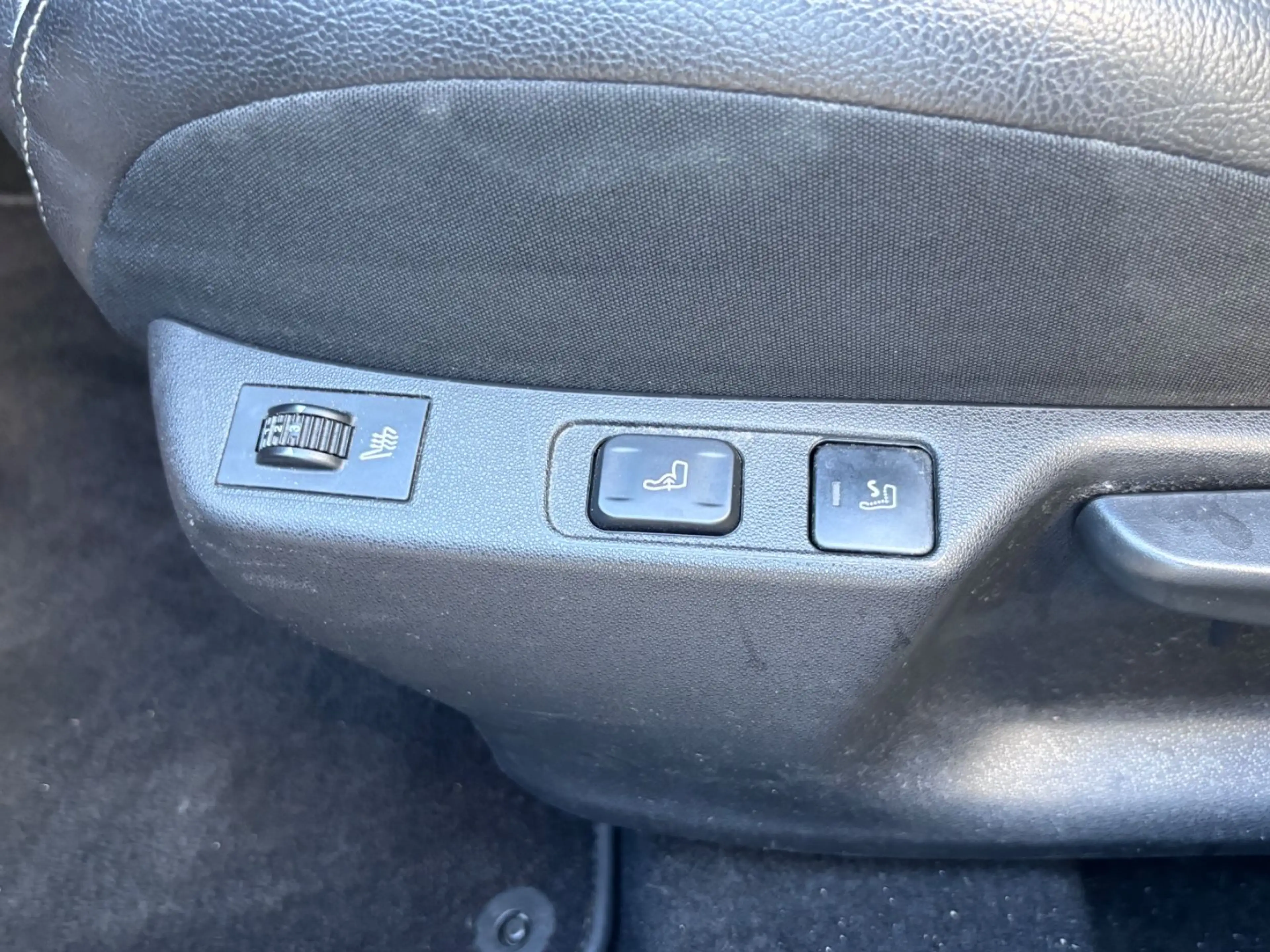 Citroen DS4 SoChic~Automatik~MultiLenkrad~Massage~PDC — photo 20