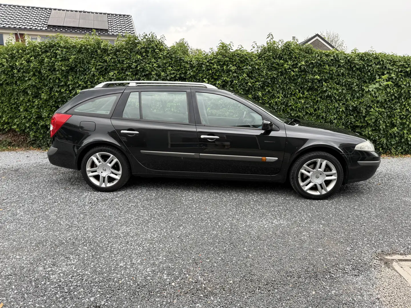 Renault Laguna Grand Tour 2.0-16V T Privilège Automaat | Navi | X Negro - 2