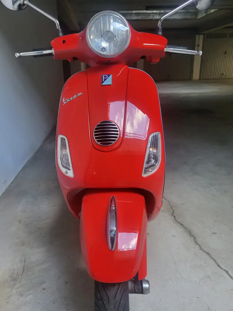Vespa LX 50 Rood - 1