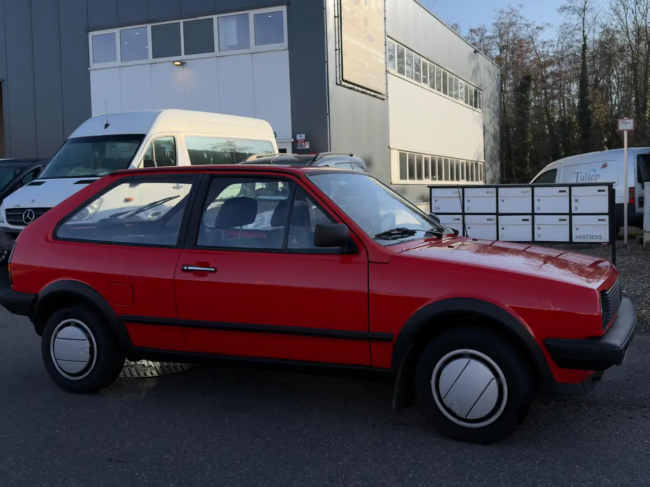 Volkswagen Polo Coupé Oldtimer 1985 – Unieke Klassieker in Topstaat, foto 10