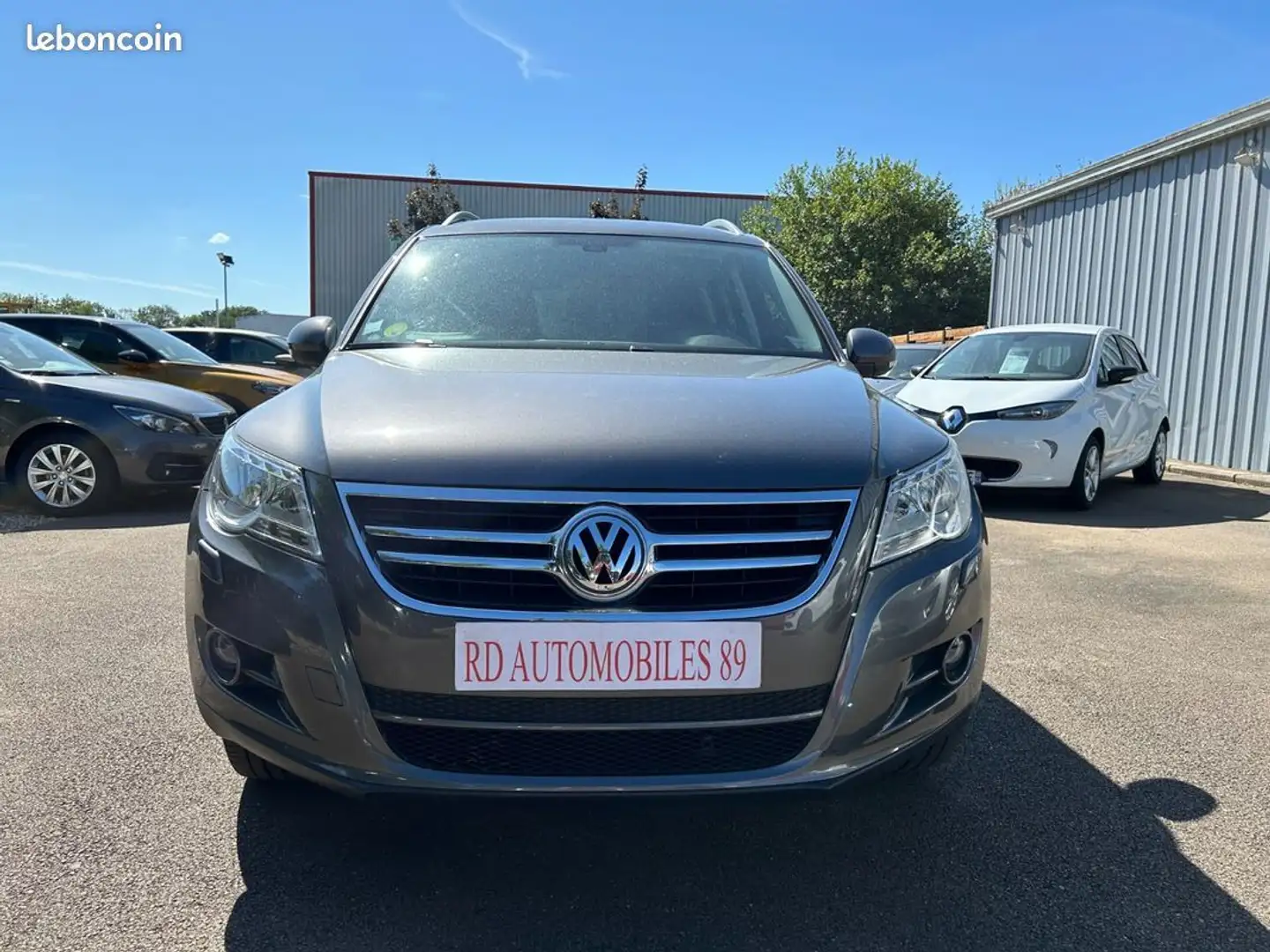 Volkswagen Tiguan 2L 140 CH Sportline 4Motion Gris - 2