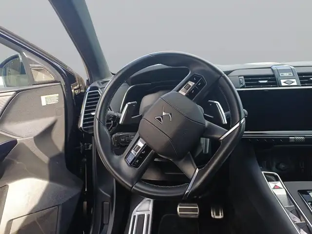 DS Automobiles DS 7 Crossback view 13