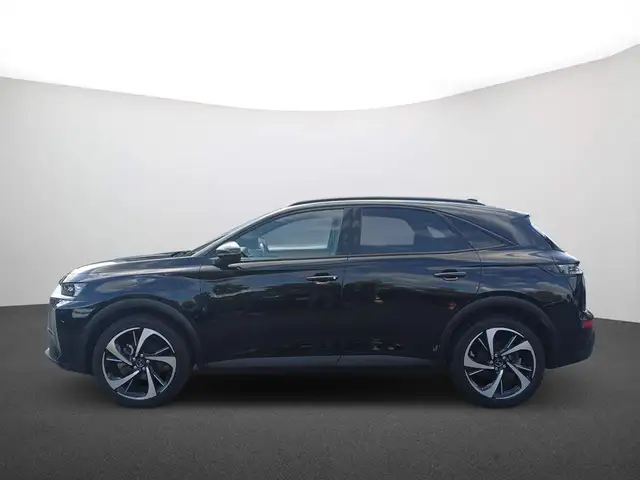 DS Automobiles DS 7 Crossback view 4