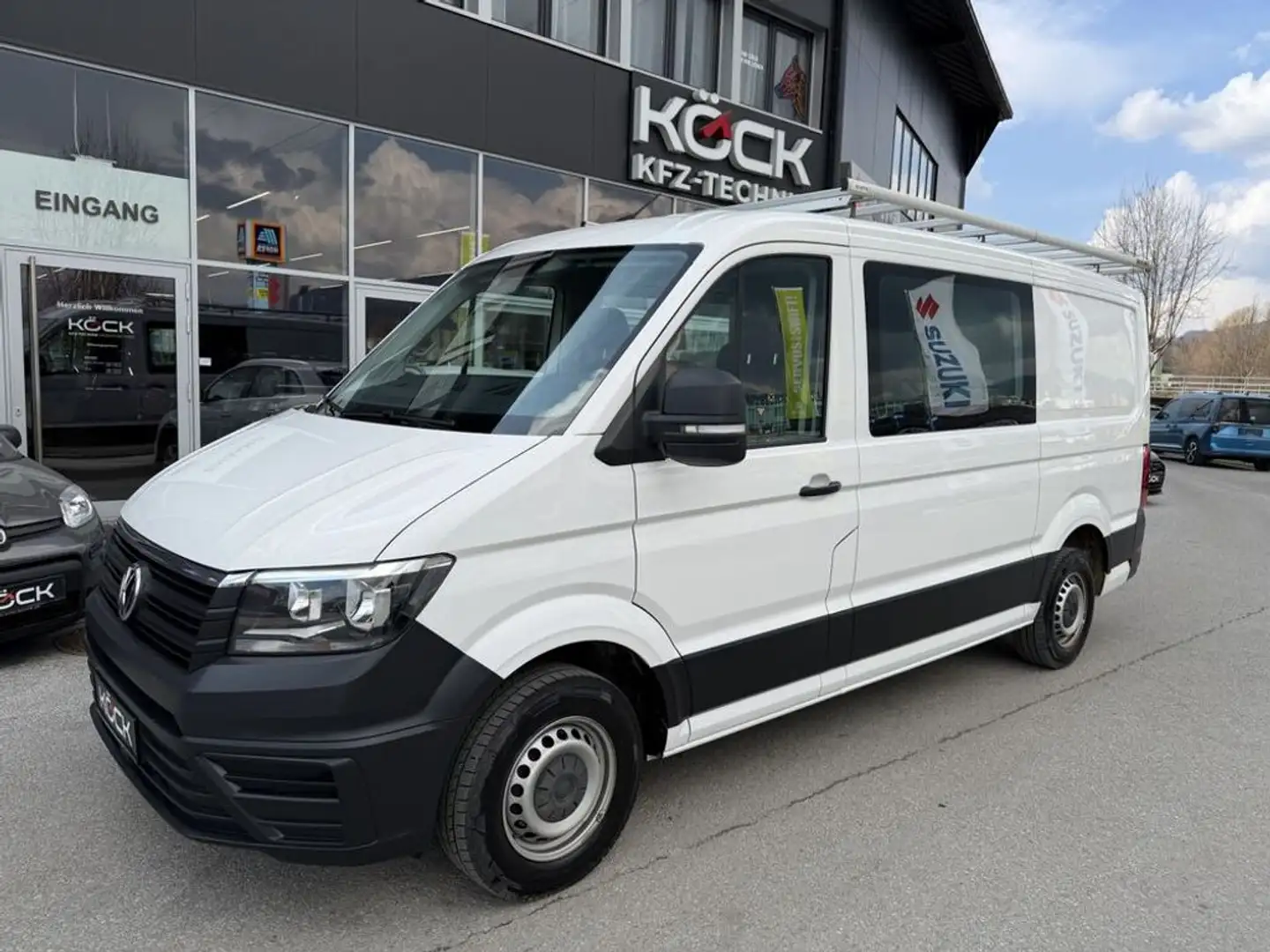 Volkswagen Crafter Kasten PLUS 35 mittellang FWD Weiß - 1