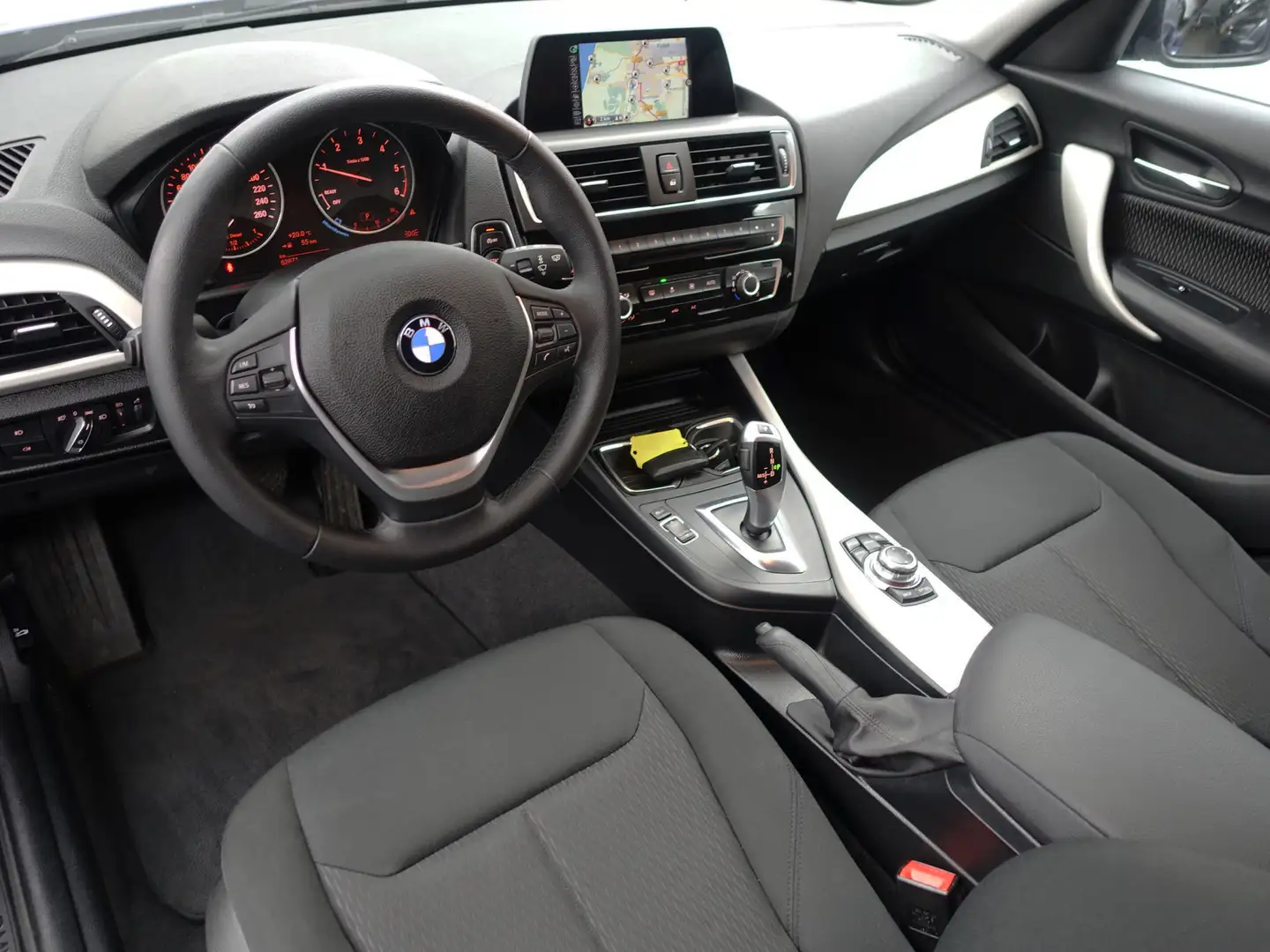BMW 116 1-serie 116d High Executive Aut- NAP 60 DKM, Navig Noir - 2
