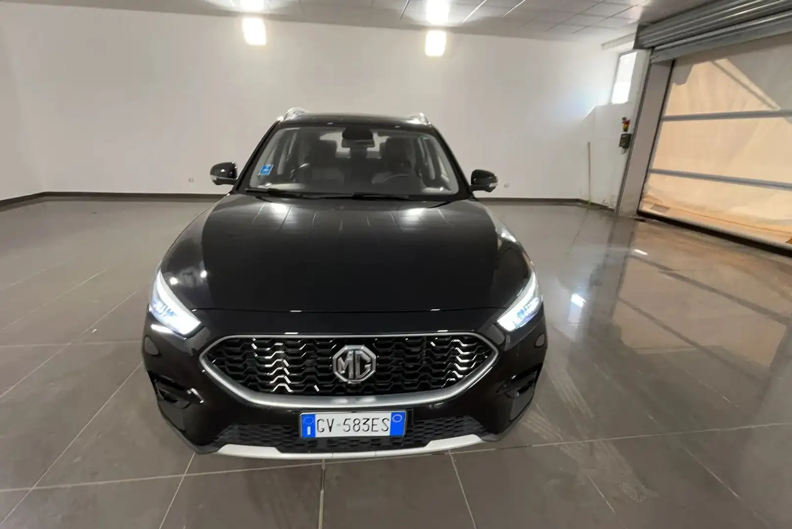 MG ZS ZS 1.5 Classic Luxury Zwart - 2