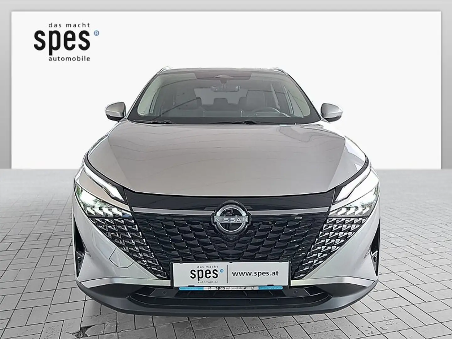 Nissan Qashqai N-CONNECTA+ 1.3 158PS XTR Silber - 2