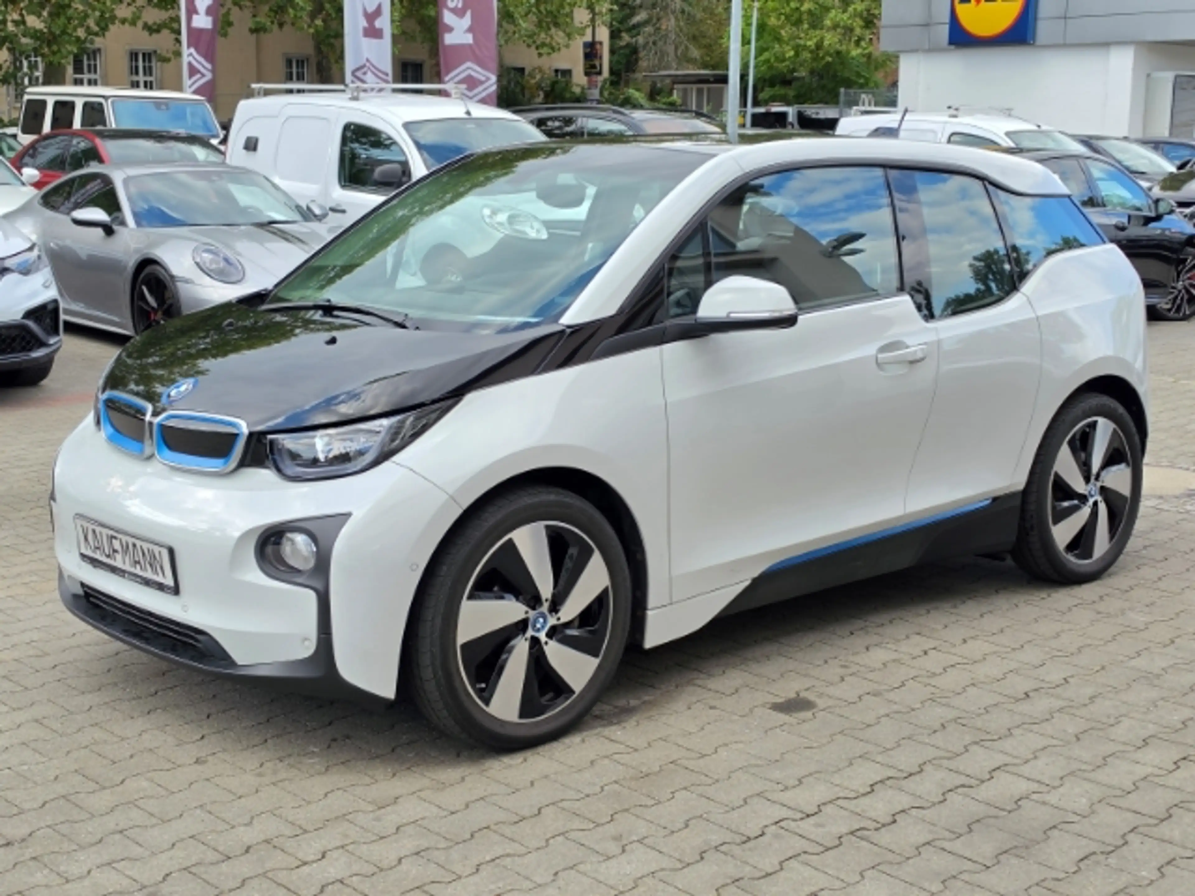 BMW i3 Navi Apple CarPlay Android Auto Klimaautom Fahrerp