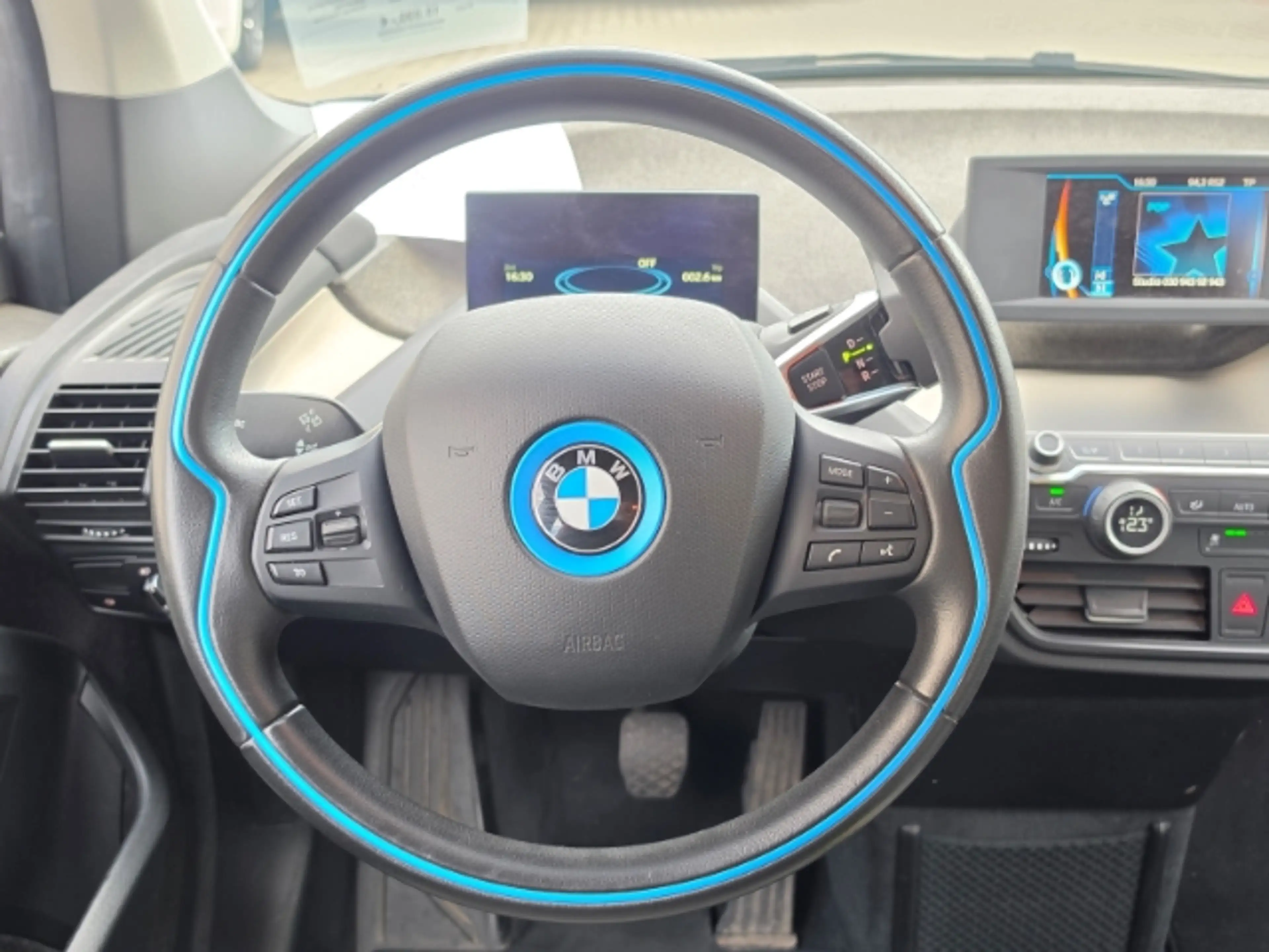 BMW i3 Navi Apple CarPlay Android Auto Klimaautom Fahrerp — photo 12