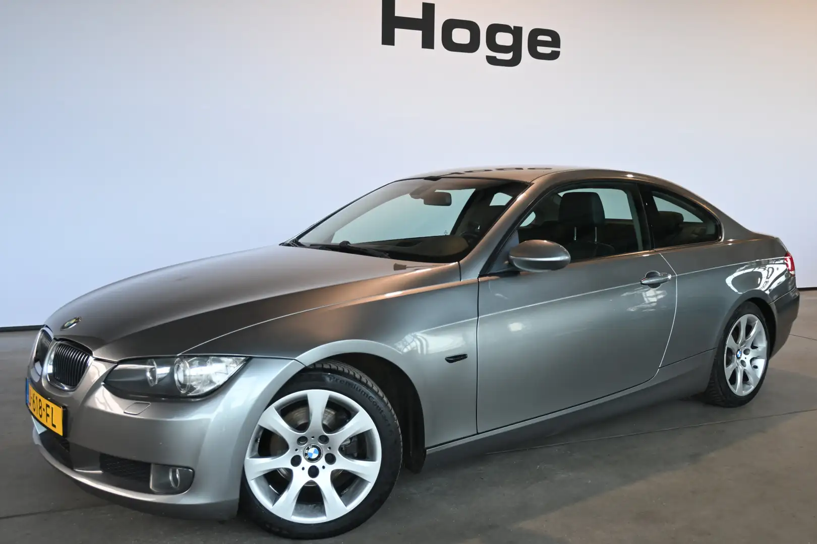 BMW 320 3-serie Coupé 320i Airco Cruise Trekhaak Lederen P Grigio - 1