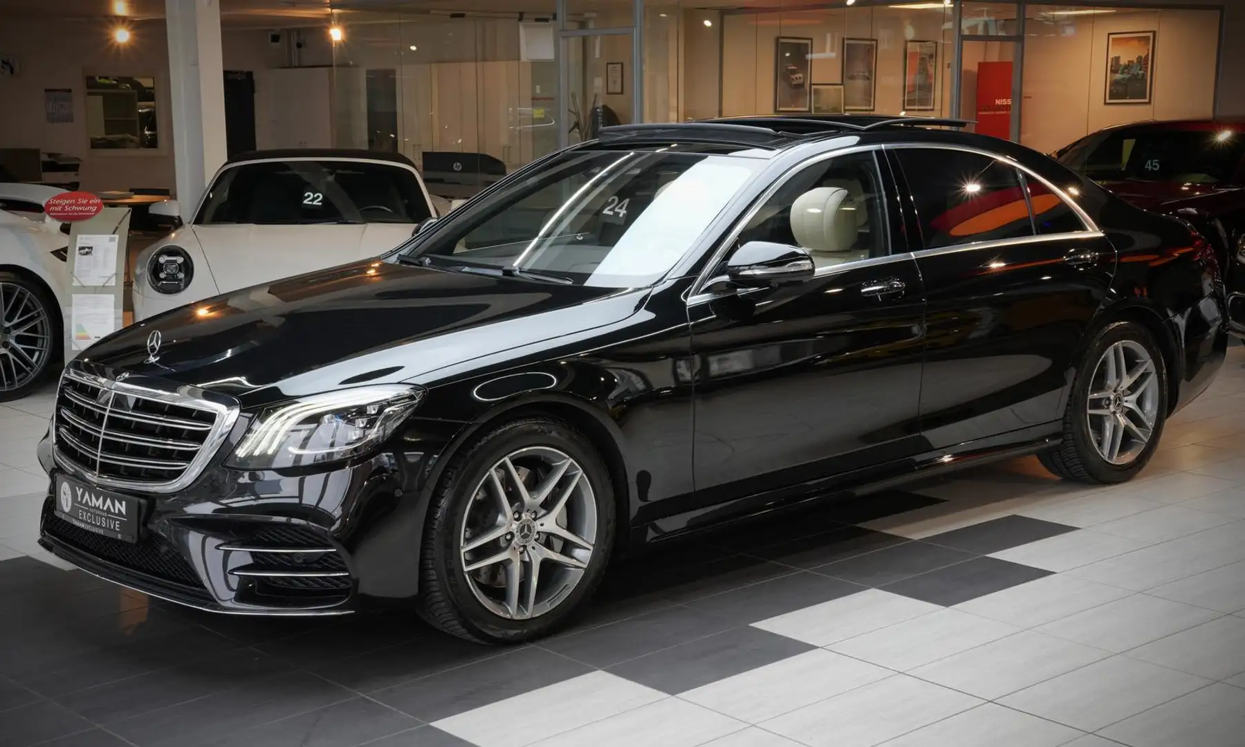 Mercedes-Benz S 560 4M Lang*AMG*Pano*HuD*StHzg*FOND-TV* Black - 2