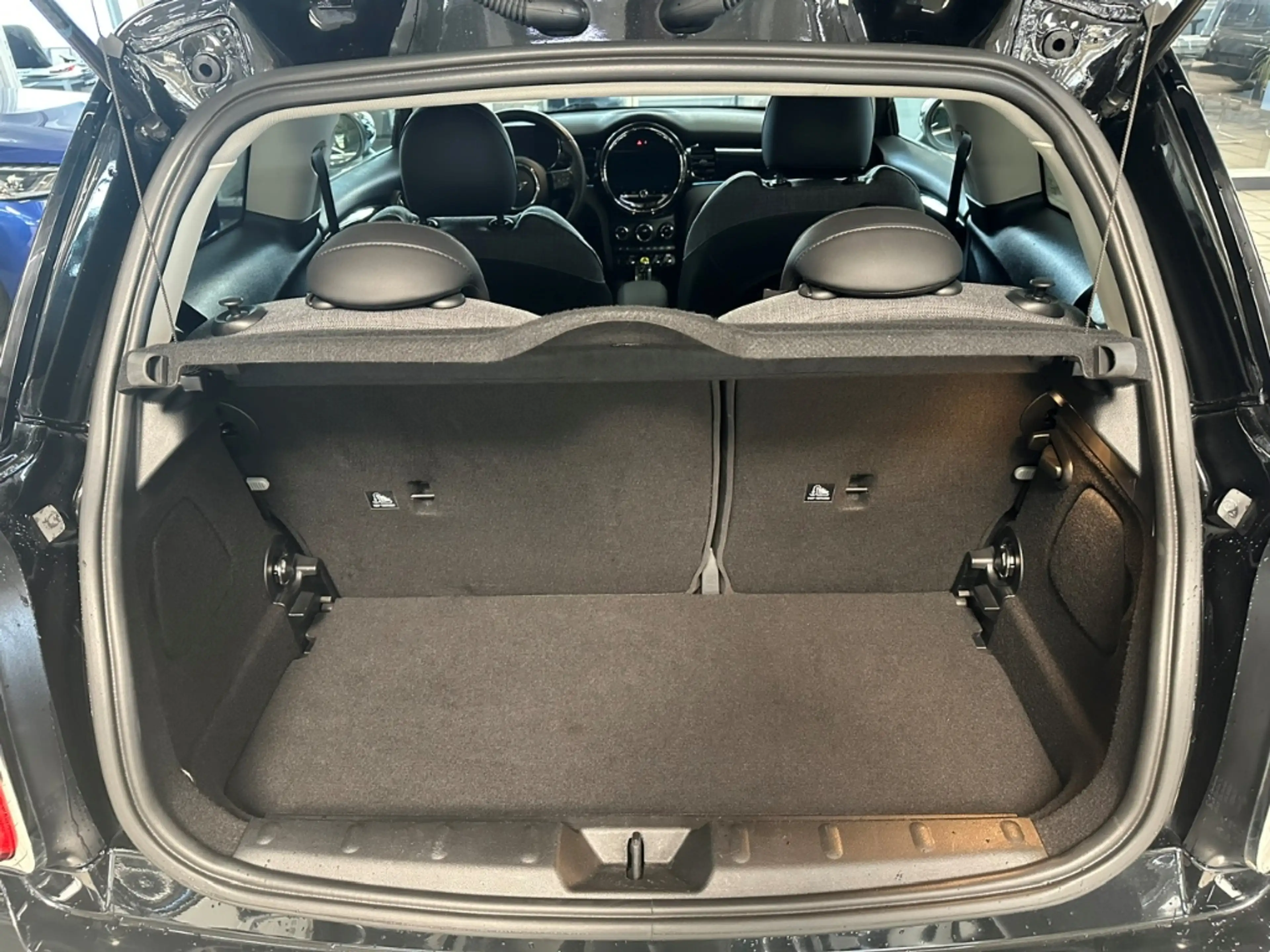 MINI Cooper SE 3-Türer Navi Digitales Cockpit LED Mehrzonenklima — photo 7