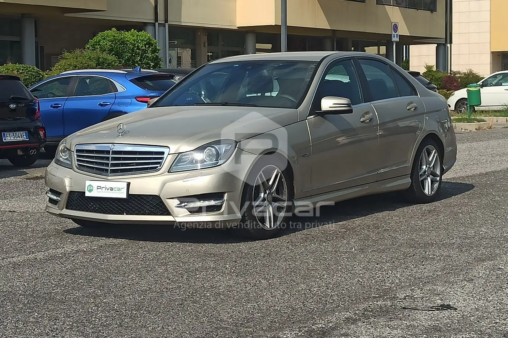 Mercedes-Benz C 250 CDI 4Matic BlueEFFICIENCY Elegance Золотий - 1