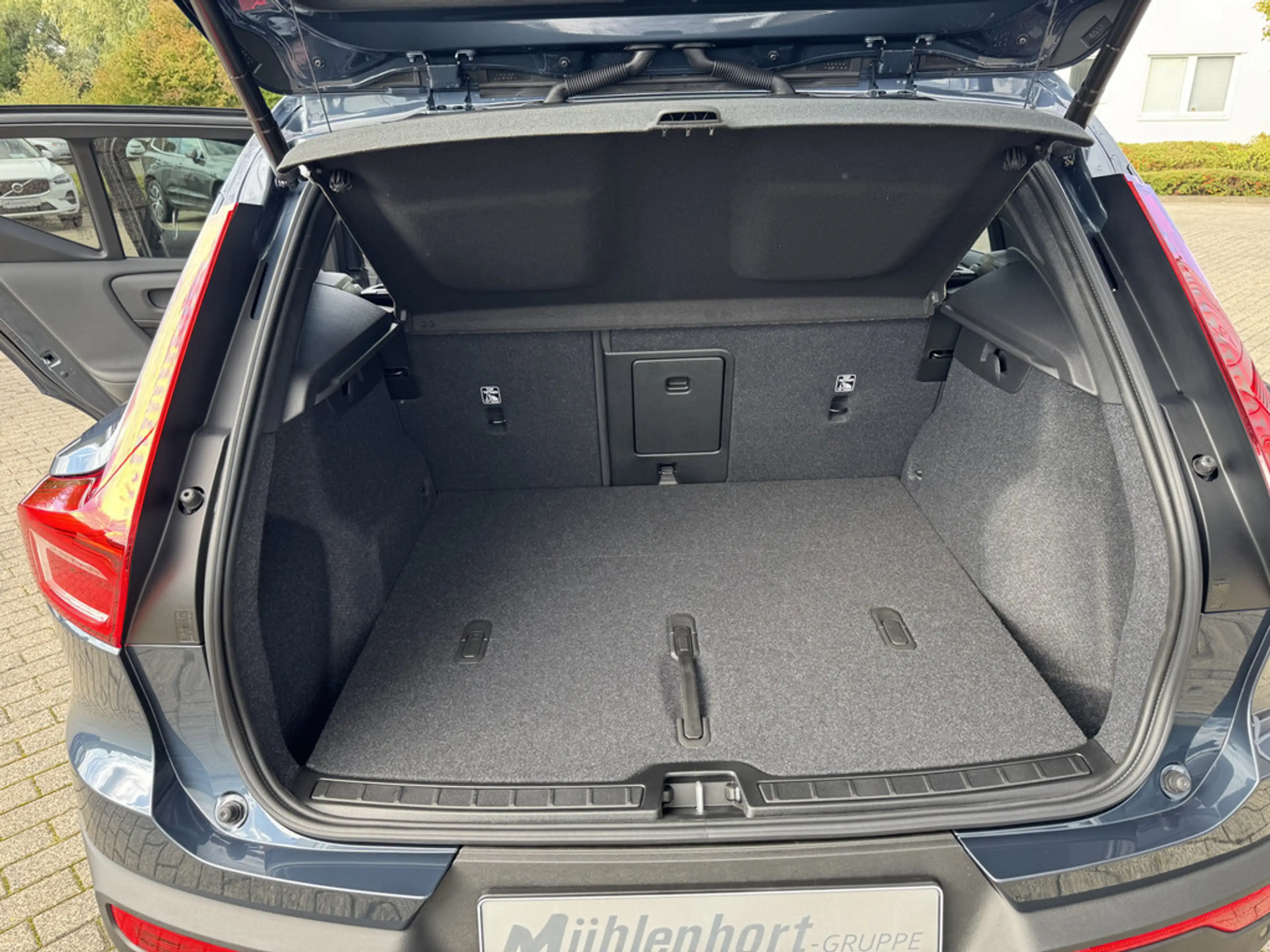 Volvo EX40 Plus, Twin Motor, Electric — photo 5