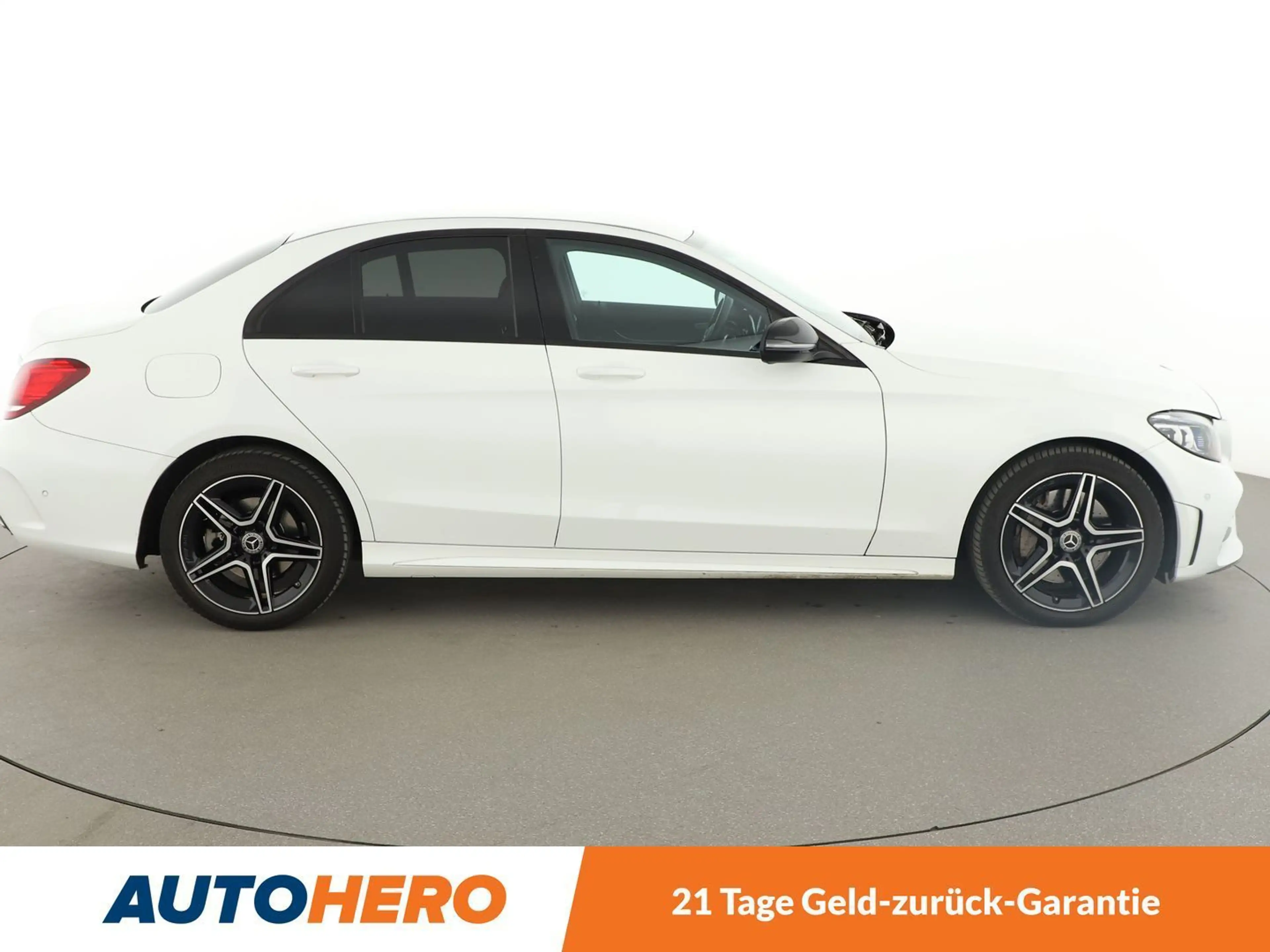 Mercedes-Benz C 400 C 400 4Matic AMG Line — photo 7