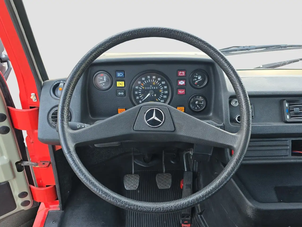 Mercedes-Benz T-Klasse T1 310 "Bremer" Feuerwehr Oldtimer, foto 6