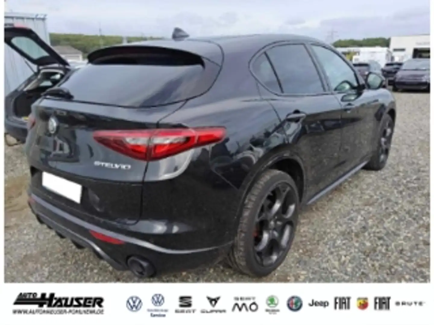 Alfa Romeo Stelvio Veloce 2.0 Turbo AT8 Q4 PANORAMA HARMANN+KARDON PR Schwarz - 2