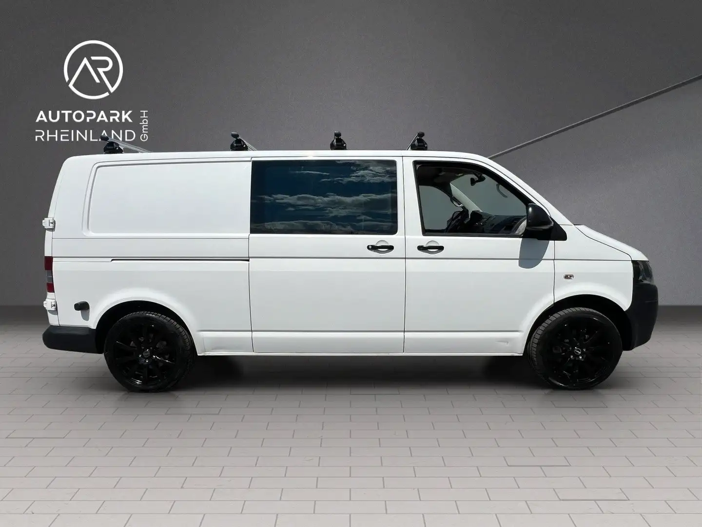 Volkswagen T5 Transporter T5 lang 4Motion*4x4*Regalsystem*Klima*AHK*140PS Blanc - 1