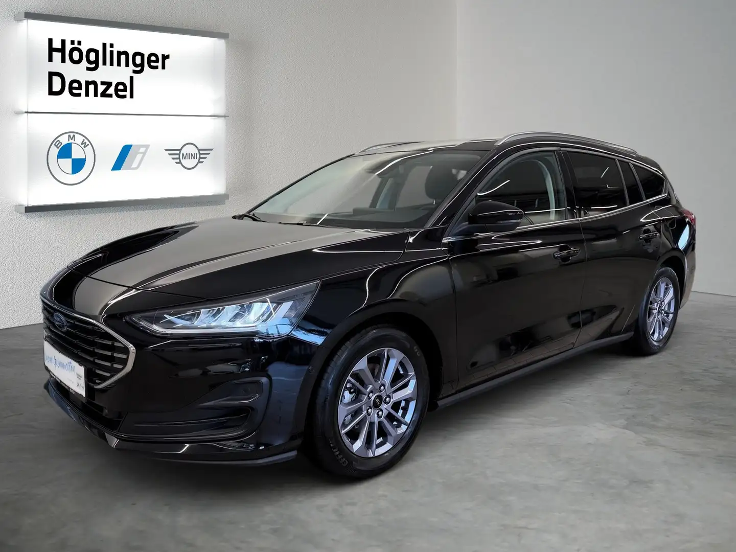 Ford Focus Turnier 1,5 EcoBlue Titanium Edition Schwarz - 2