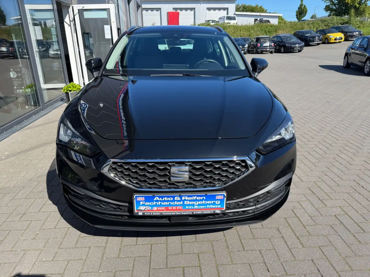SEAT Leon Sportstourer Xcellence 1.4TSI e-Hybrid Noir - 2