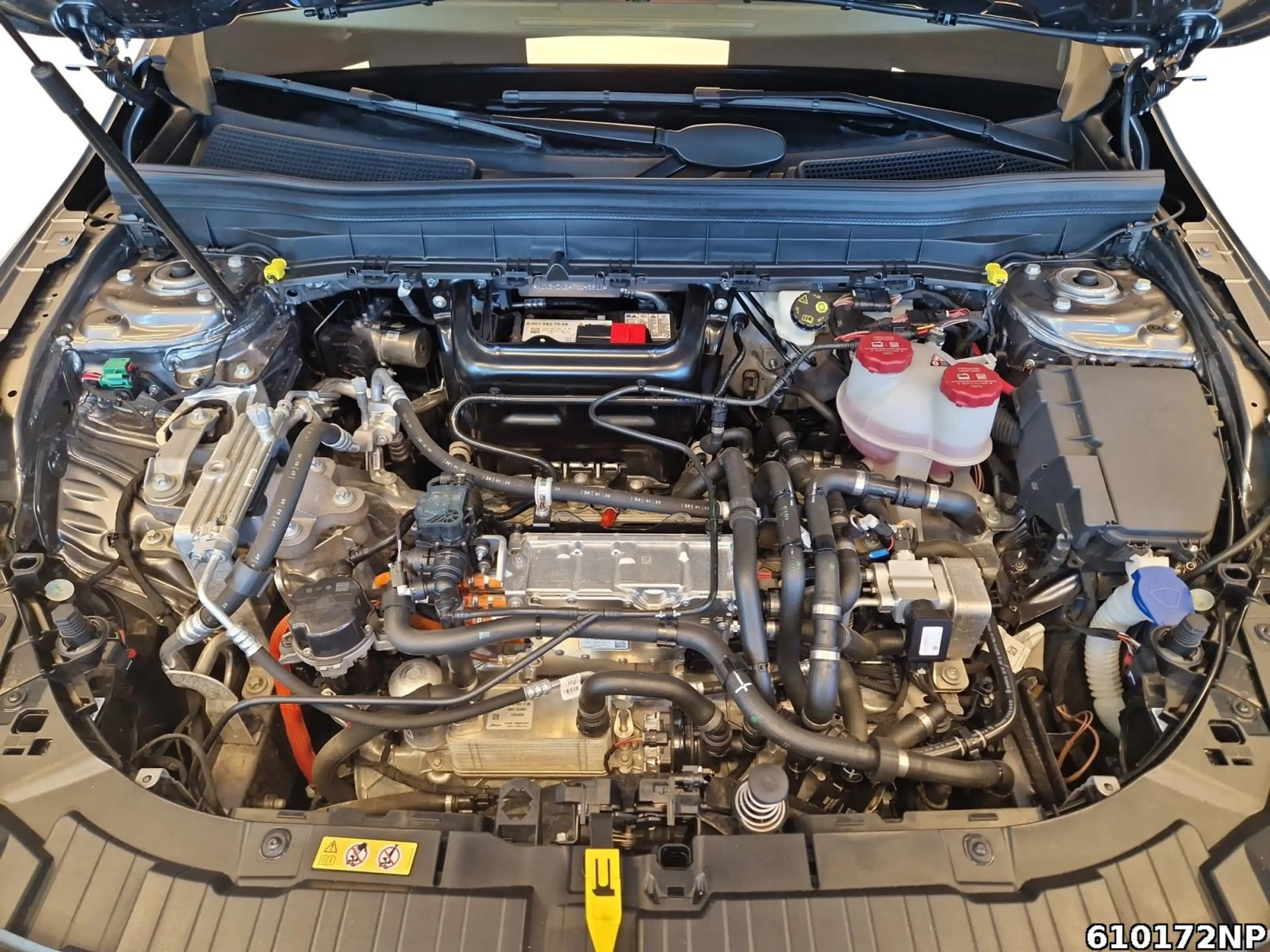 Mercedes-Benz EQB 300 AMG 4M AHK Distronic Kamera Totwinkel — photo 7