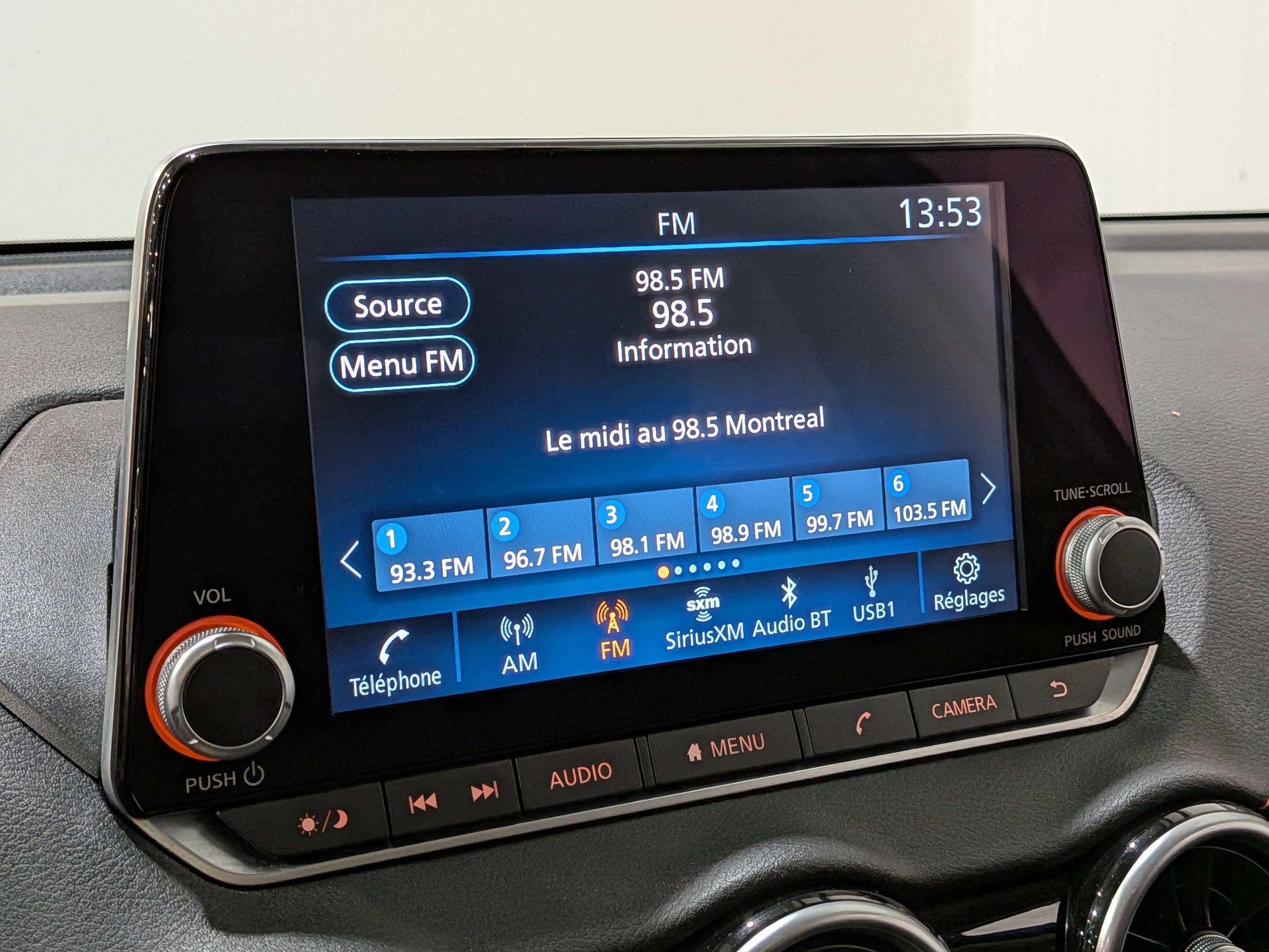 Nissan Sentra 2024