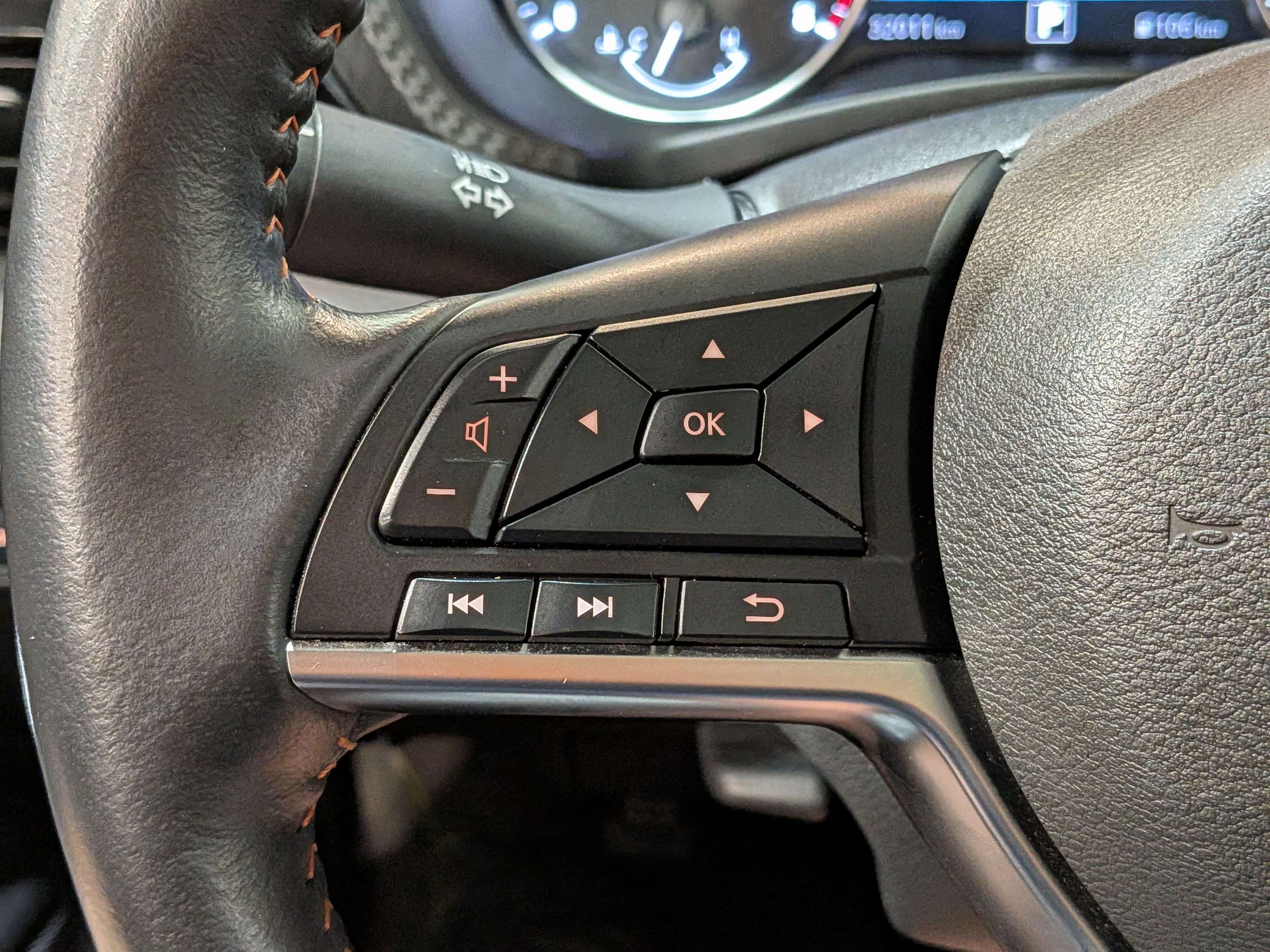 Nissan Sentra 2024