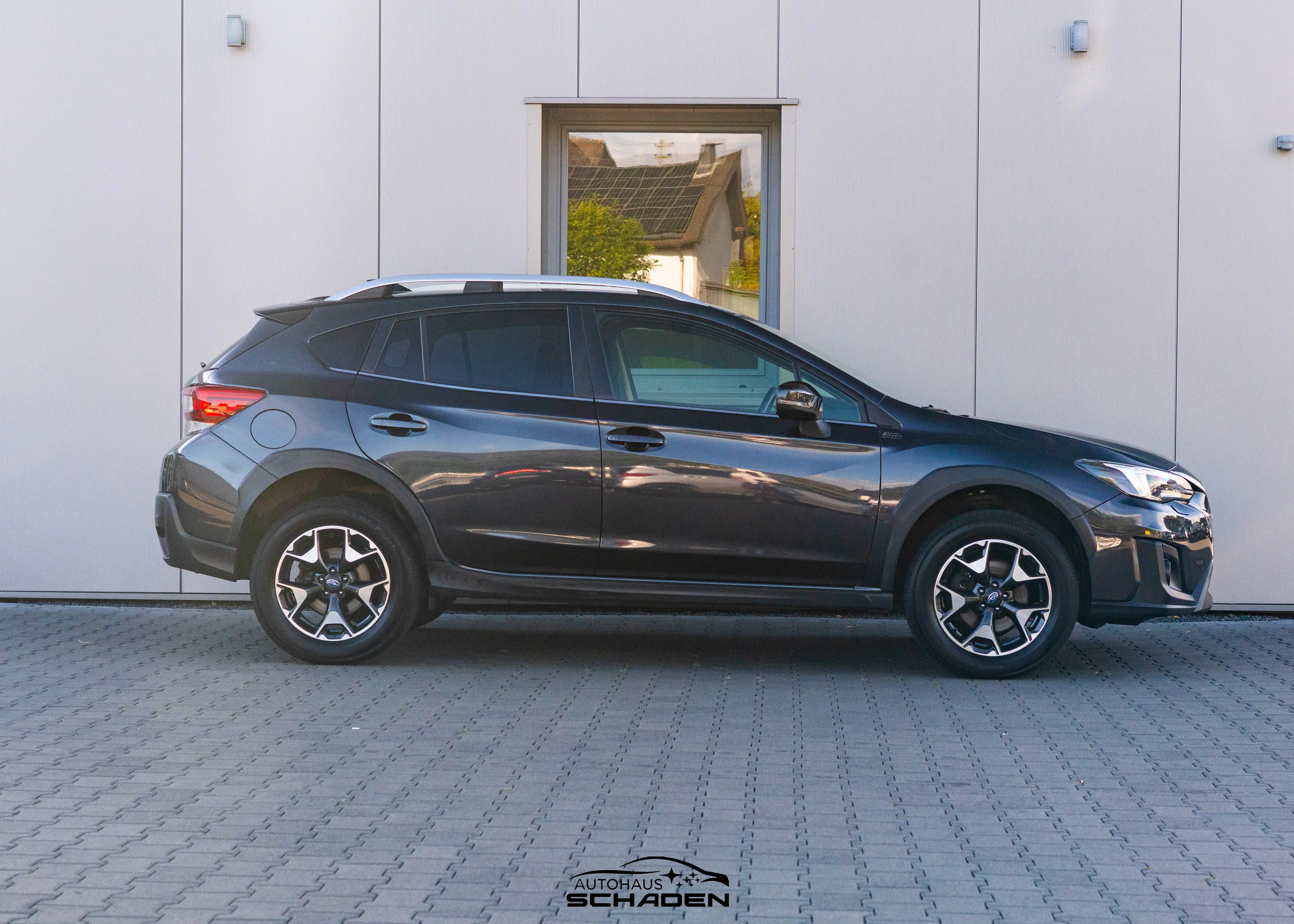 Subaru XV 1.6i COMFORT*4X4*AUTOMATIK*KLIMA*RÜCKFAHRKAMERA*SHZ*LED*ACC*APPLE CARPLAY/ANDROID AUTO*SCHECKHEFTGEPFLEGT* — photo 4