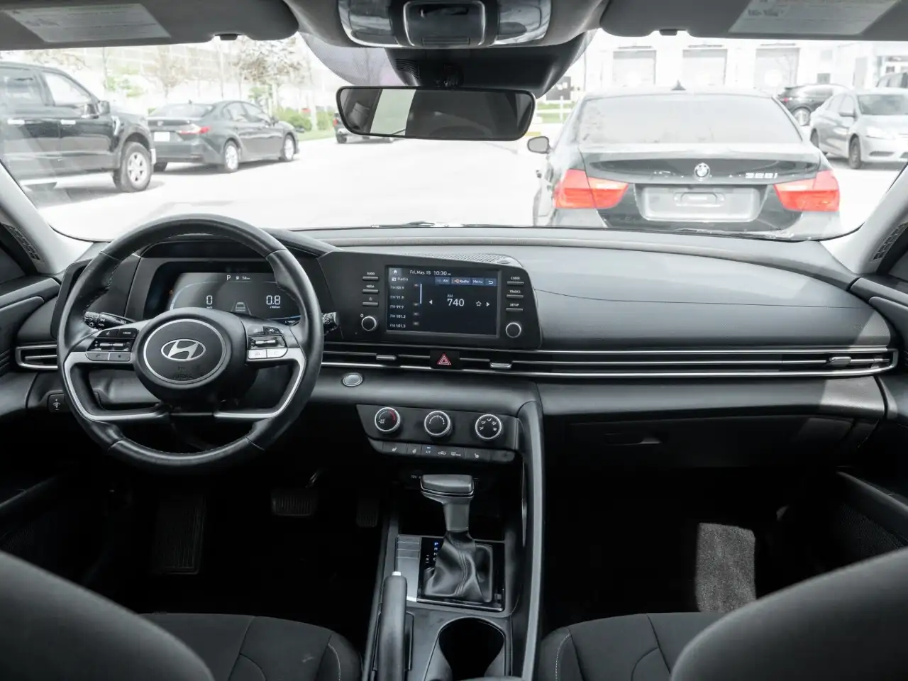 Hyundai ELANTRA снимка Hyundai ELANTRA