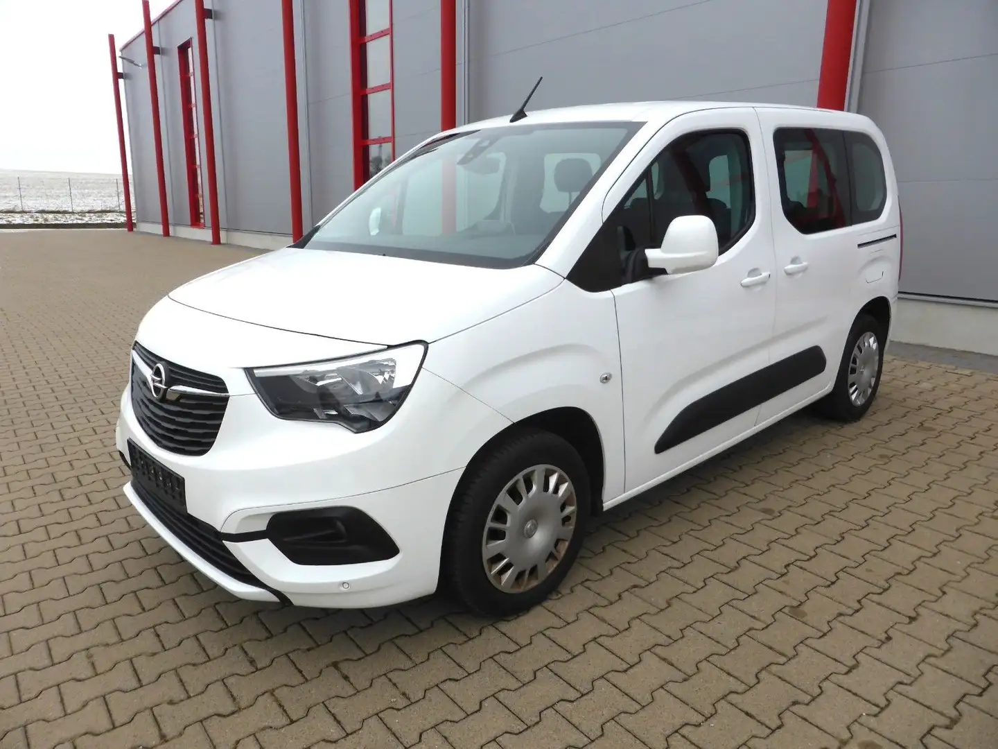 Opel Combo Life Edition 1.5 Diesel 75kW White - 1