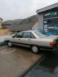Audi 100 2.3 E