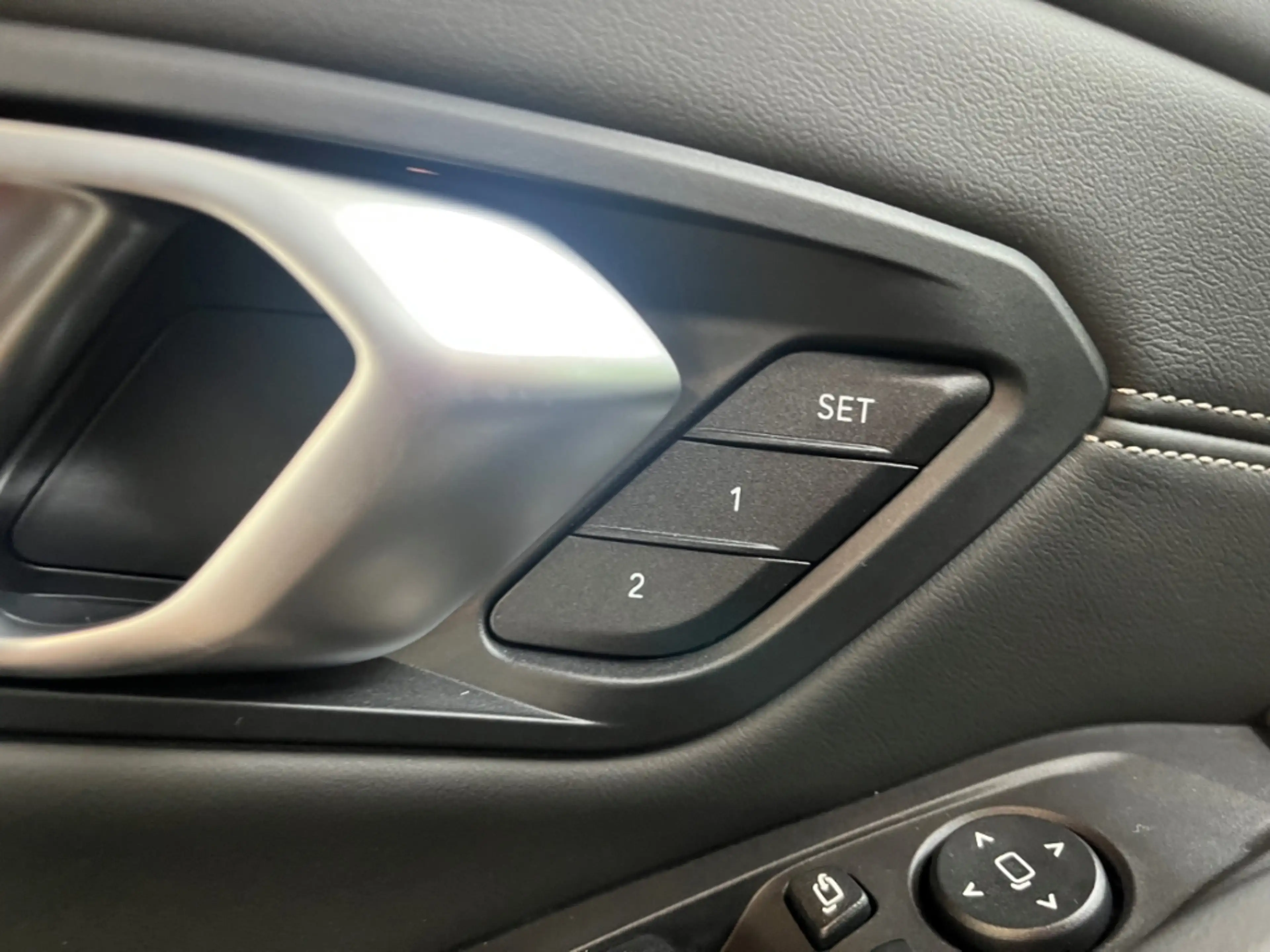 Alpina D3 Touring HUD AD StandHZG AHK-klappbar AHK Navi Lede — photo 11