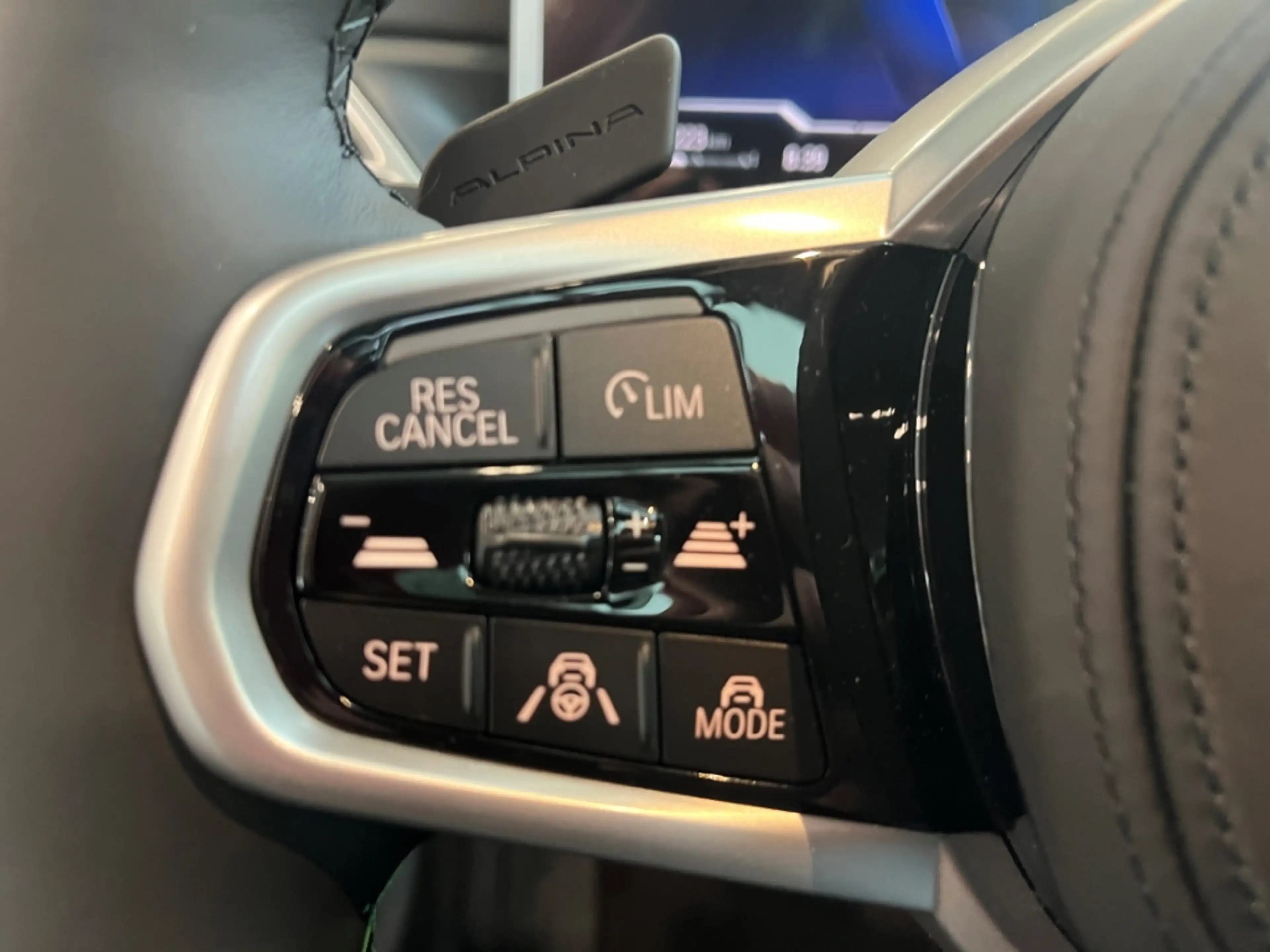 Alpina D3 Touring HUD AD StandHZG AHK-klappbar AHK Navi Lede — photo 13