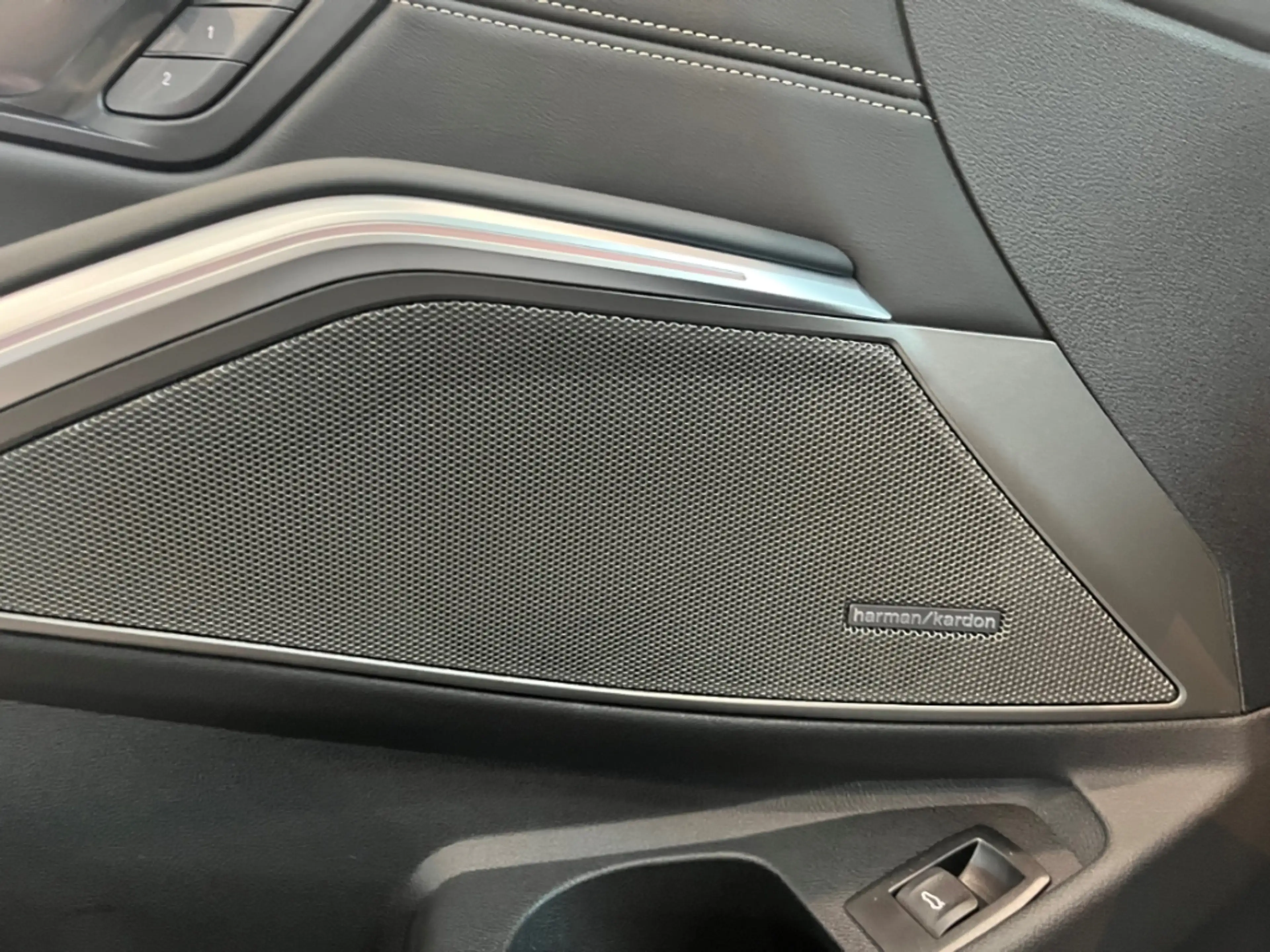 Alpina D3 Touring HUD AD StandHZG AHK-klappbar AHK Navi Lede — photo 10