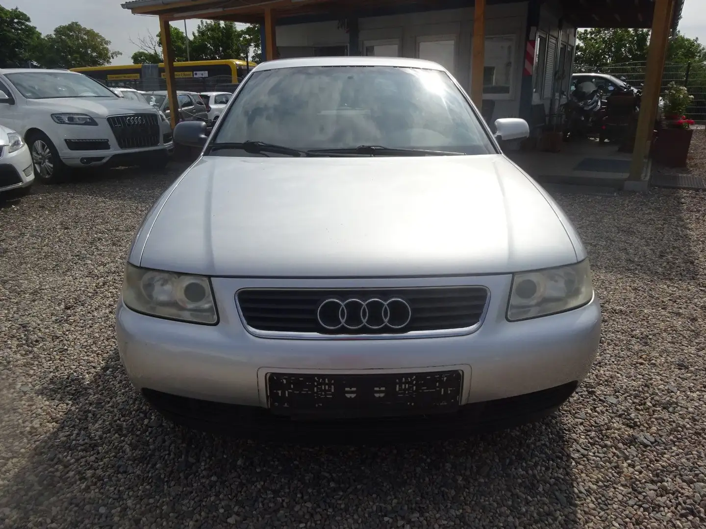 Audi A3 1.6 Ambition Gris - 2