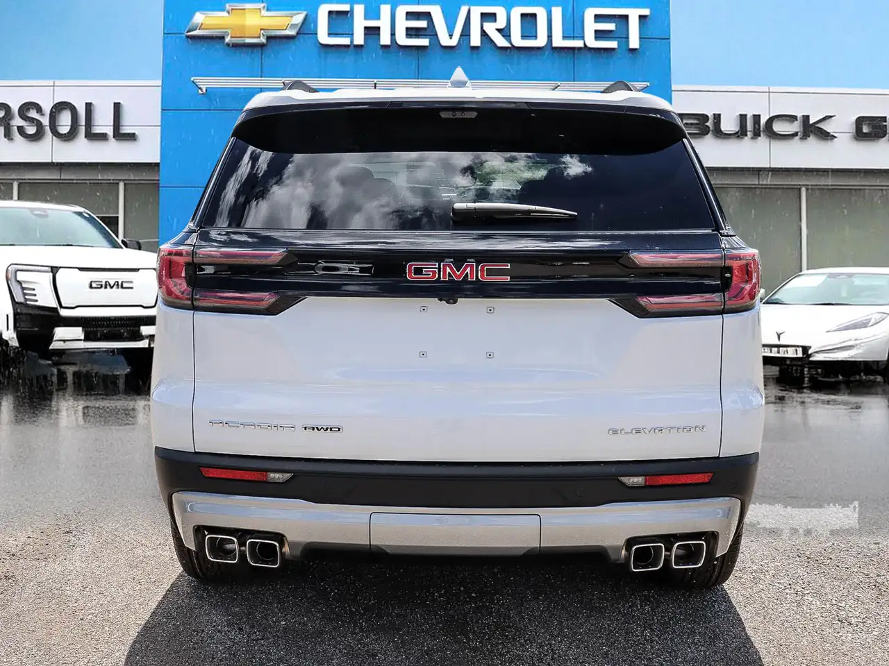 GMC Acadia снимка GMC Acadia
