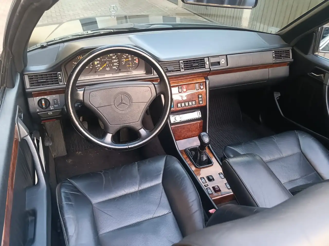 Mercedes-Benz 200 W124 Cabrio, foto 9