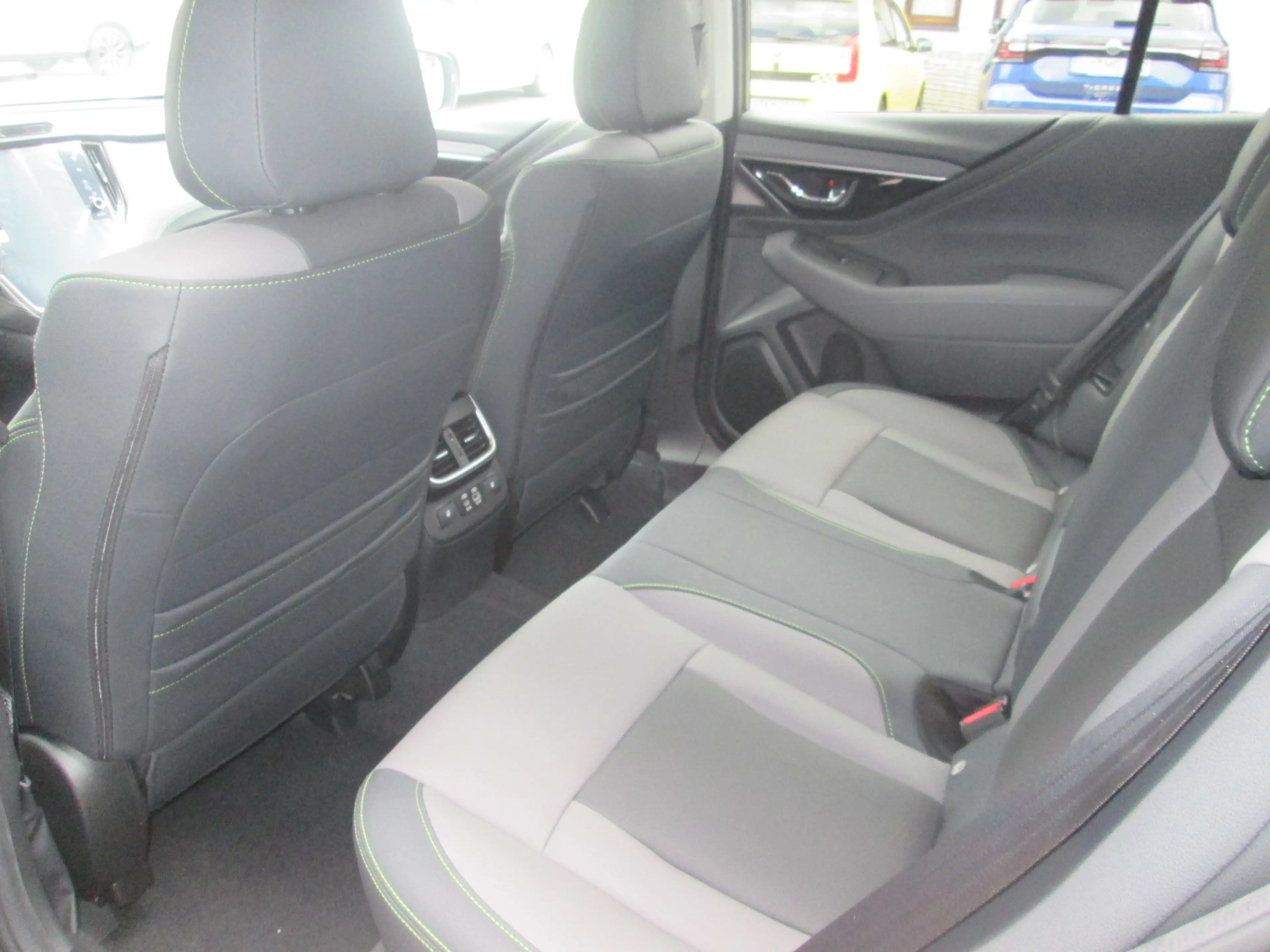 Subaru OUTBACK 2,5i Exclusive Cross — photo 7