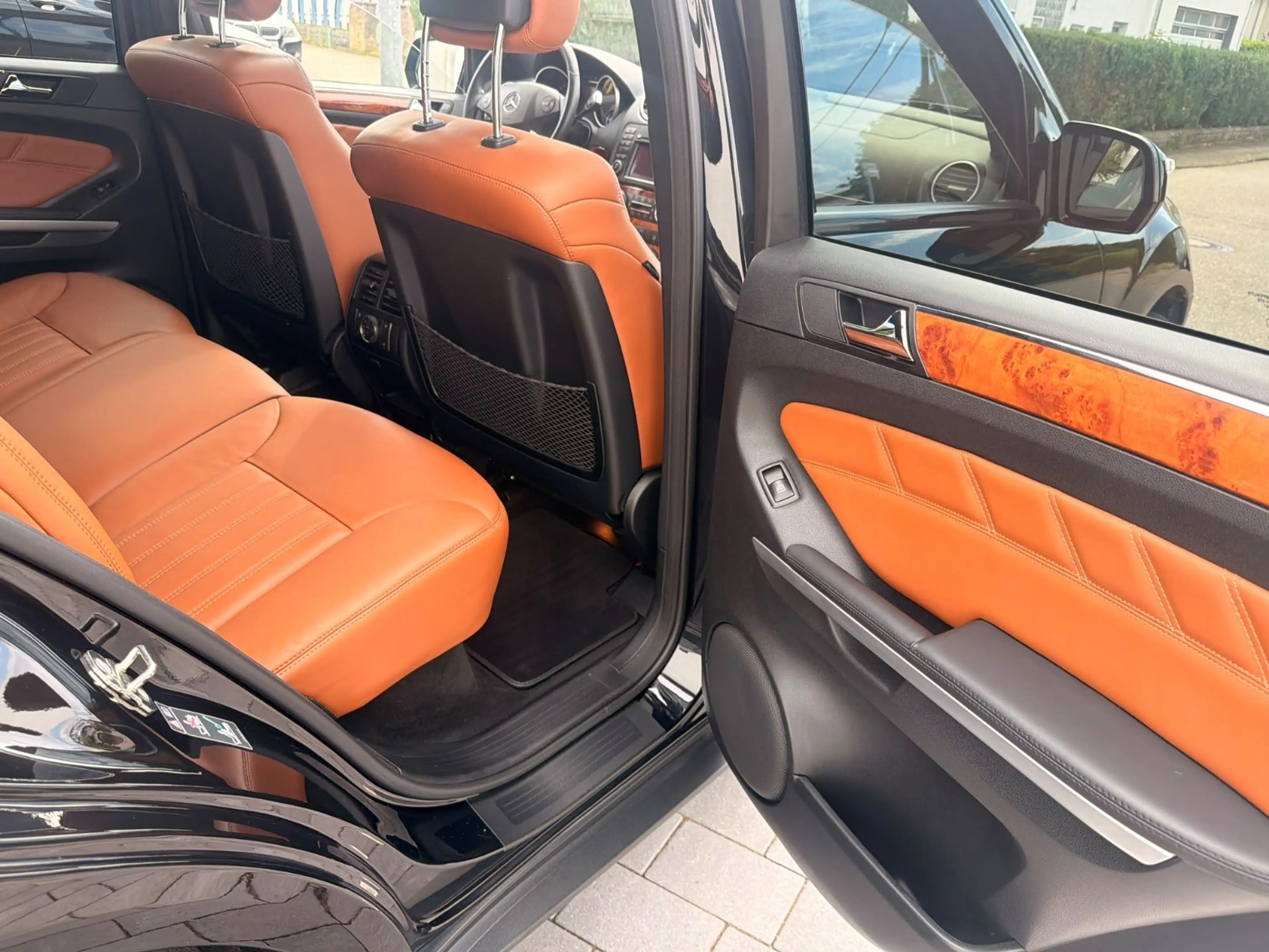 Mercedes-Benz ML 350 CDI 4Matic AMG- Paket — photo 10