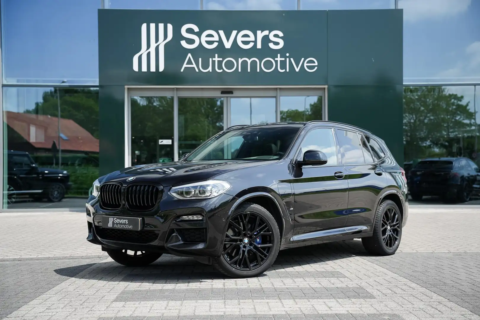 BMW X3 xDrive30e | Model M Sport | Panoramadak | Trekhaak Černá - 1