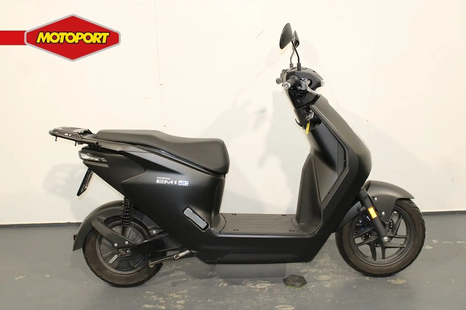 Honda EM1 e Blanco - 1