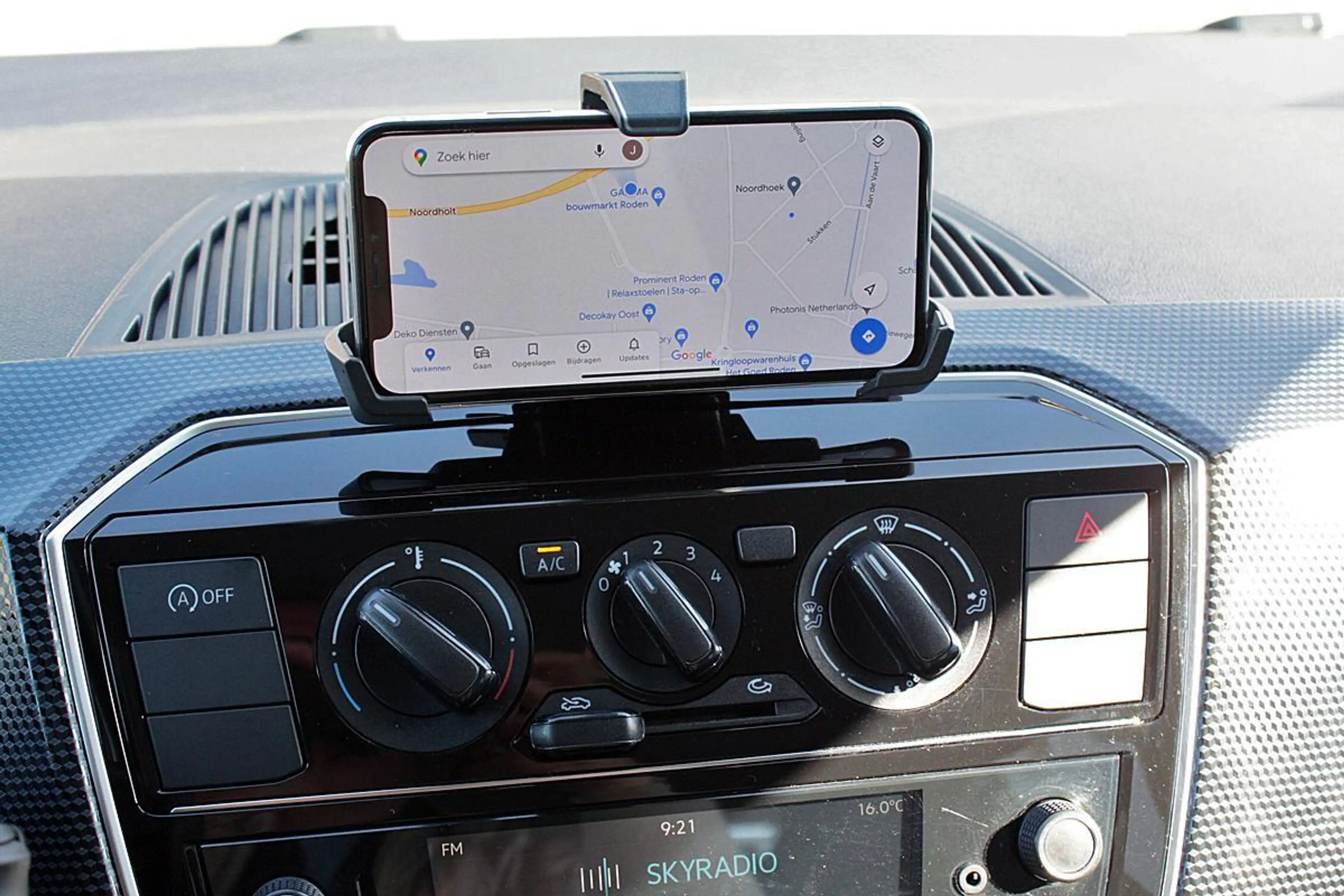 Volkswagen up! 1.0 BMT move up! — photo 3
