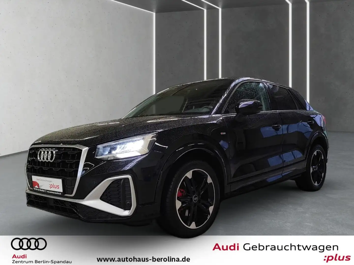 Audi Q2 35 TFSI S line S tronic *NAV+*R-CAM*GRA*SHZ* Zwart - 2